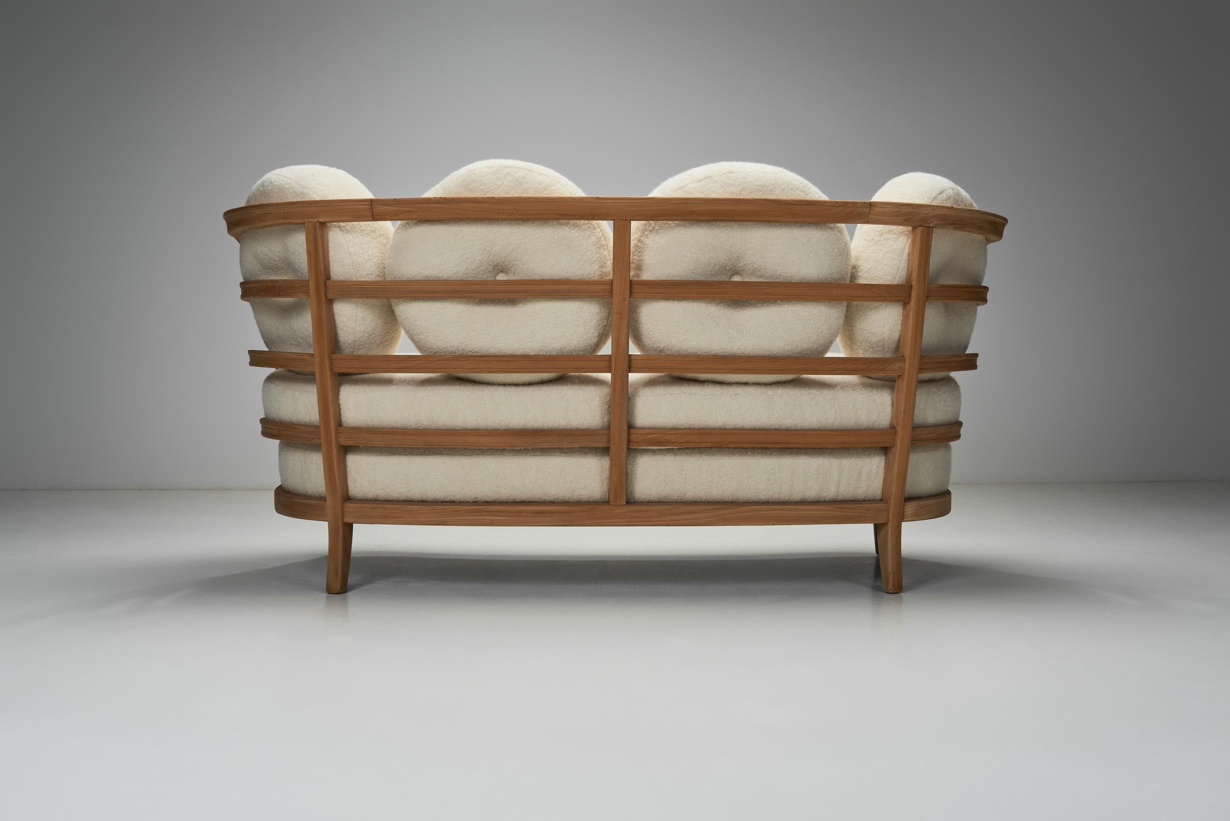 Nordisch-modernes zweisitziges Sofa von Oy Boman Ab, Finnland 1940er Jahre (Mitte des 20. Jahrhunderts) im Angebot