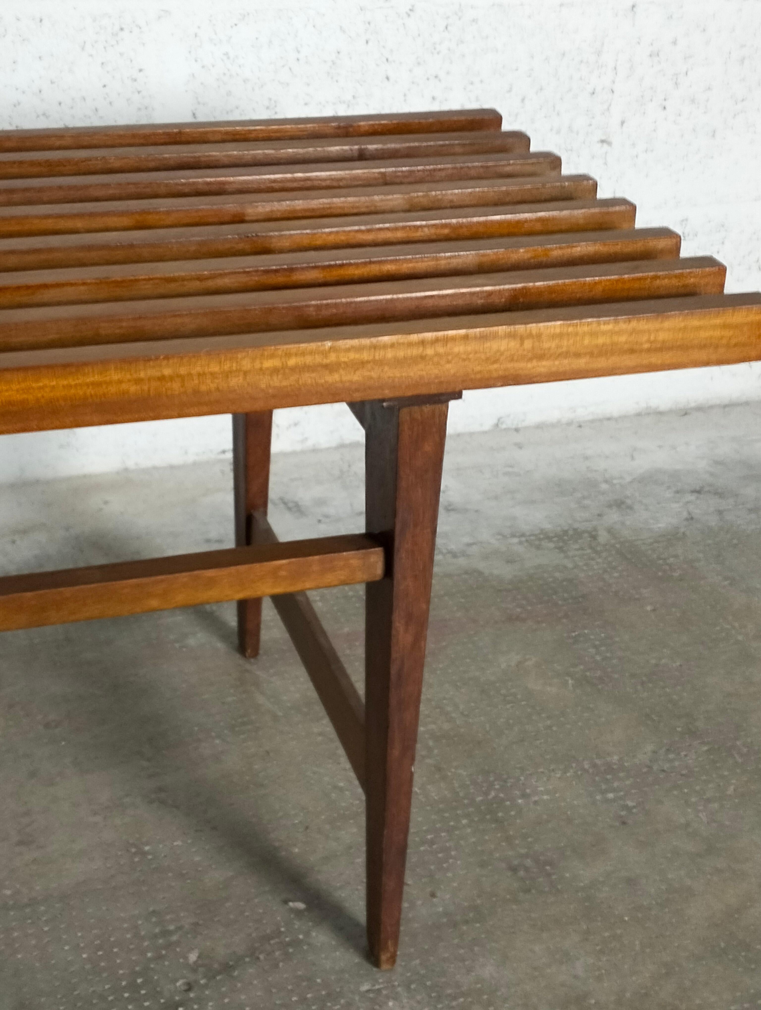 Nordic Scandinavian Style Teak Bench from the 1960s For Sale 1