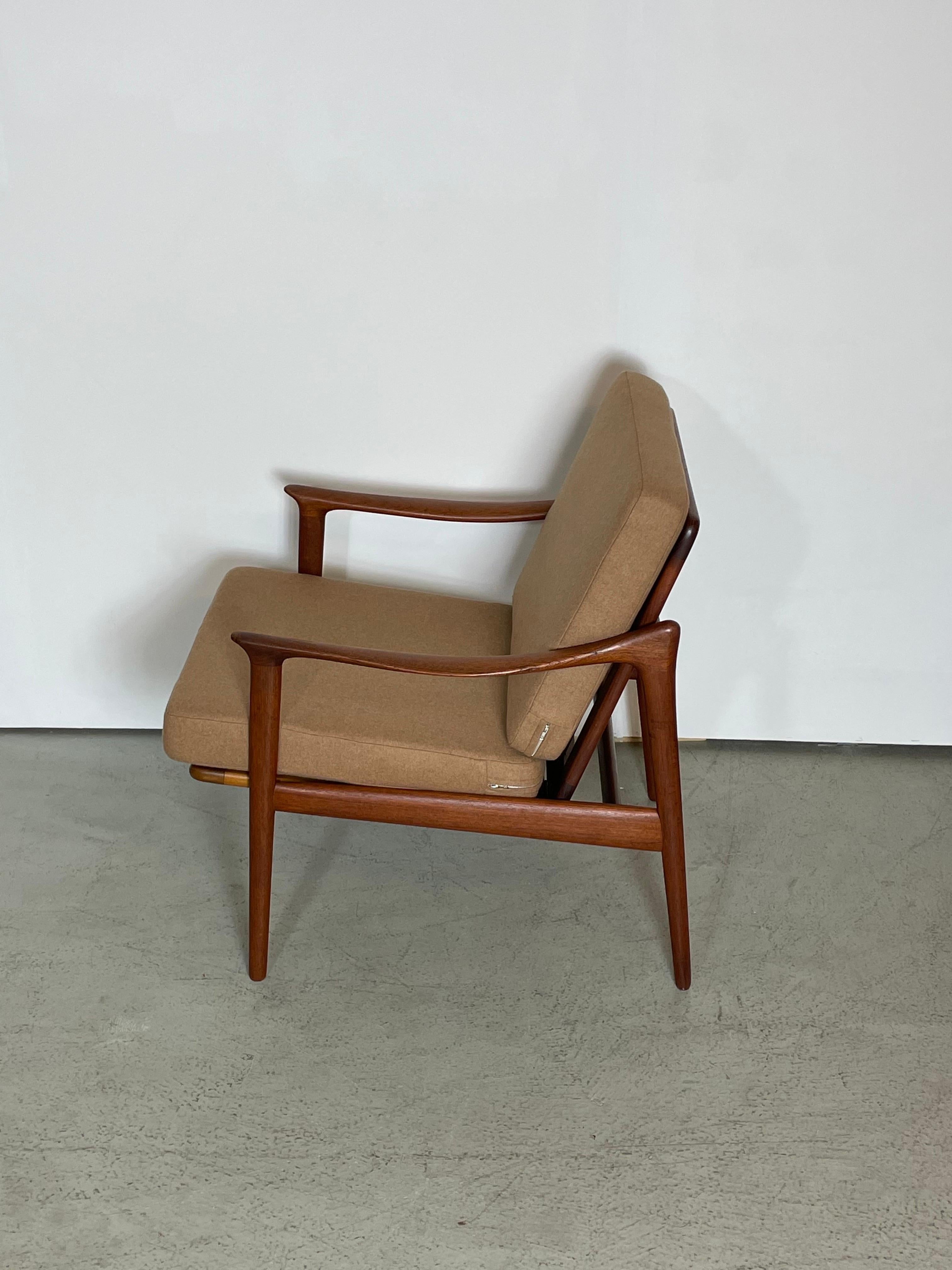 Nordic Teak Easy Chair by Fredrik A. Kayser 1950s For Sale 8