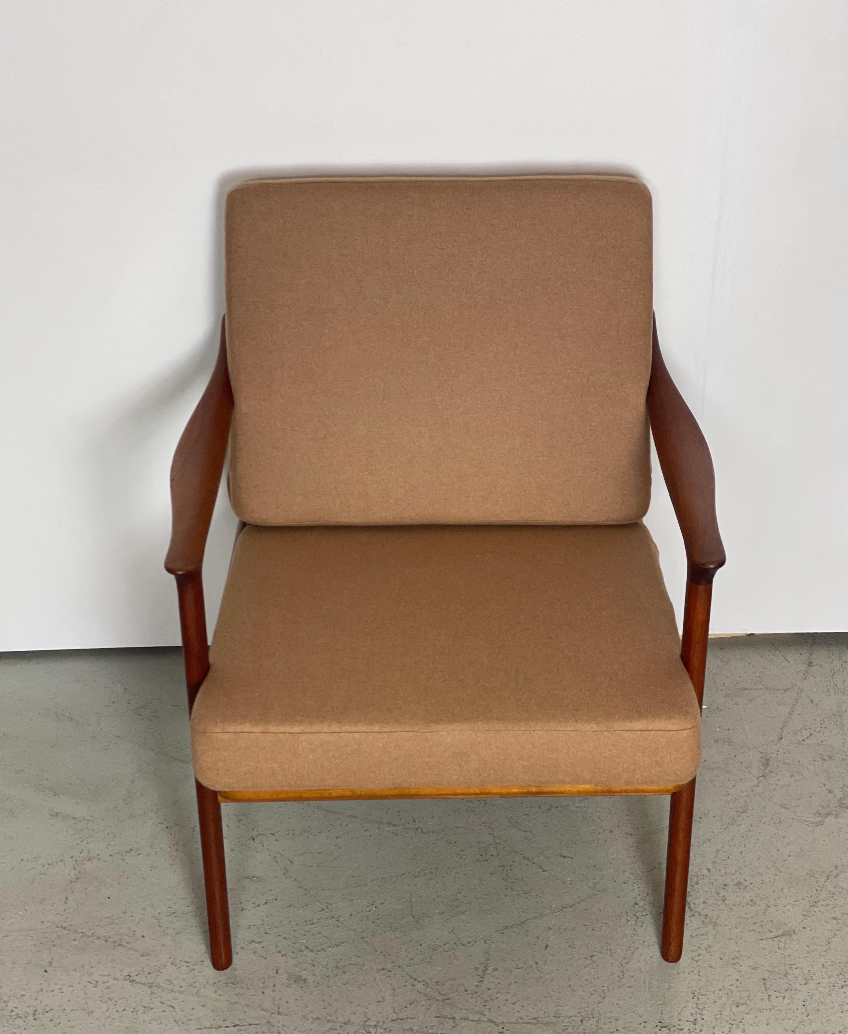 Nordic Teak Easy Chair by Fredrik A. Kayser 1950s For Sale 1