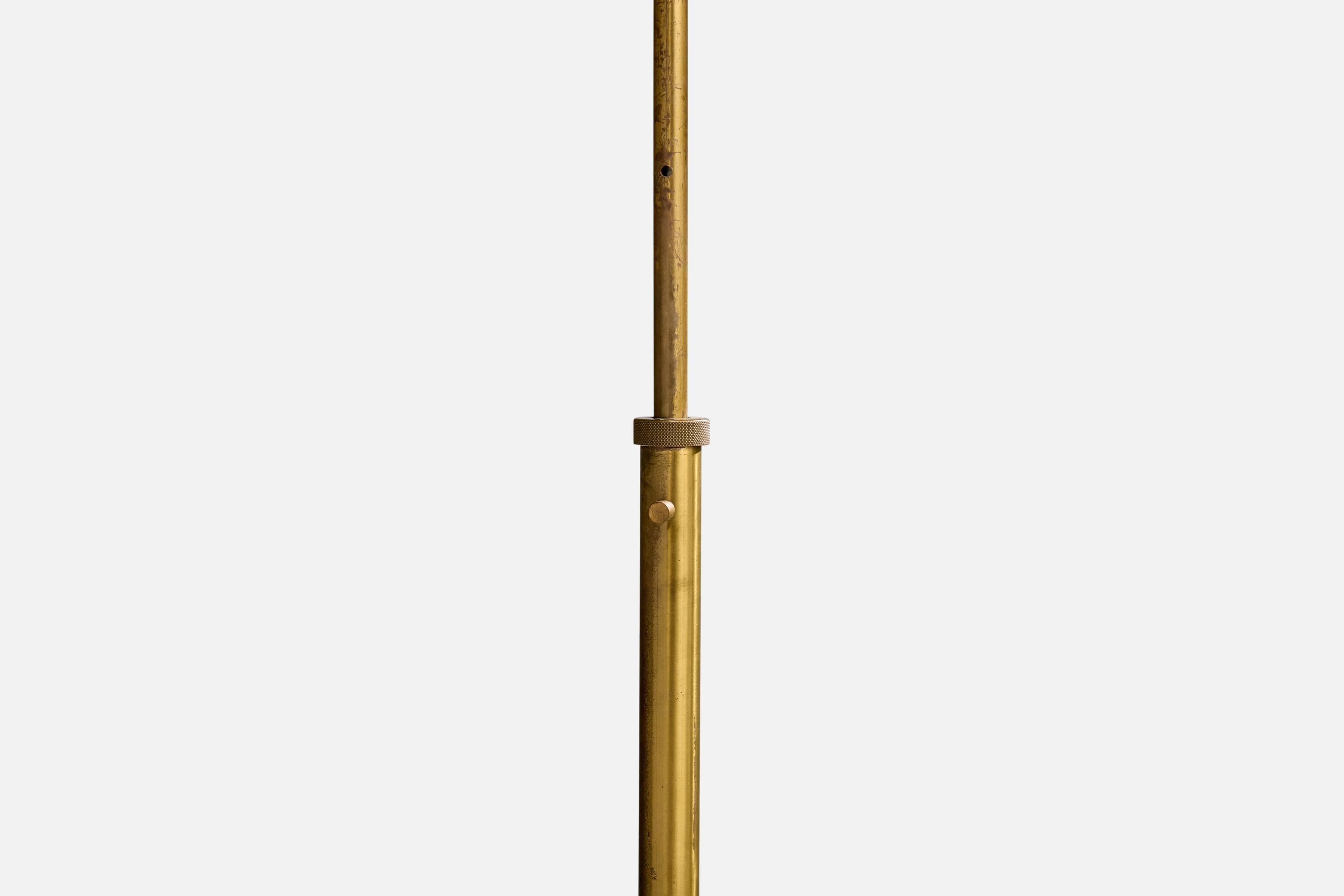 Nordiska Kompaniet, lampadaire réglable, laiton, tissu, Suède, années 1940 en vente 1
