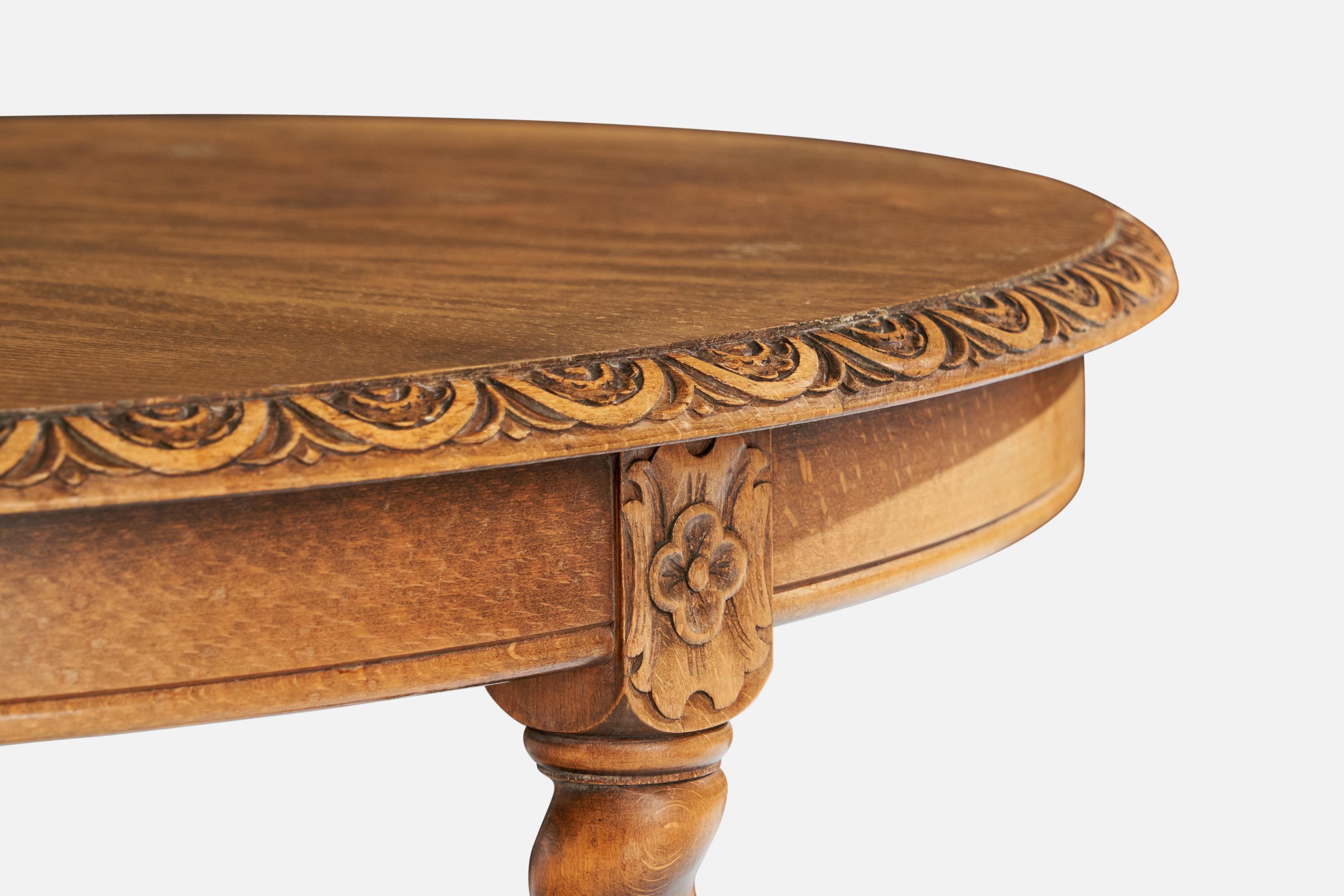 Nordiska Kompaniet, Center Table, Oak, Sweden, 1920s For Sale 6