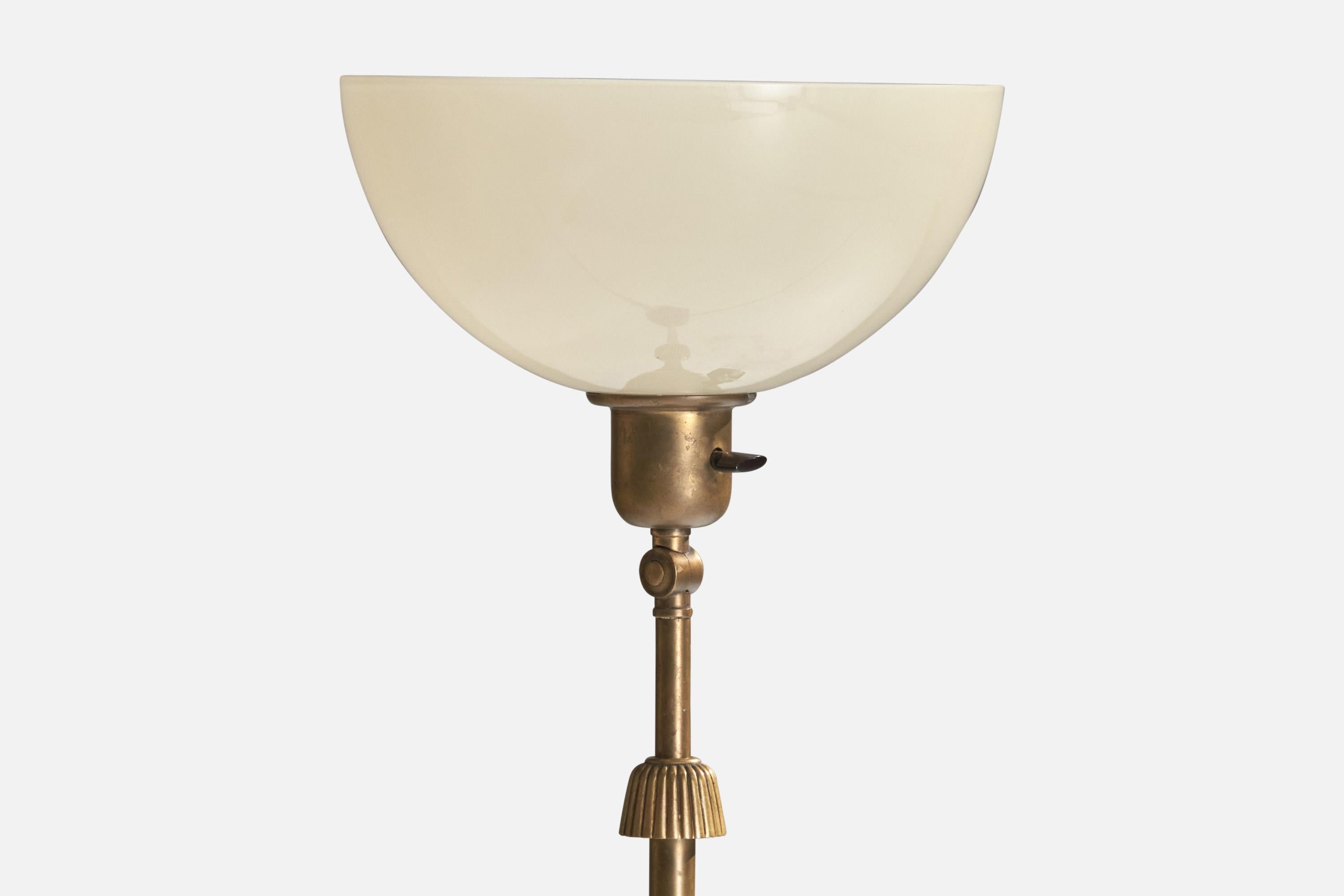 Scandinave moderne Lampadaire Nordiska Kompaniet, laiton, verre, Suède, années 1930 en vente