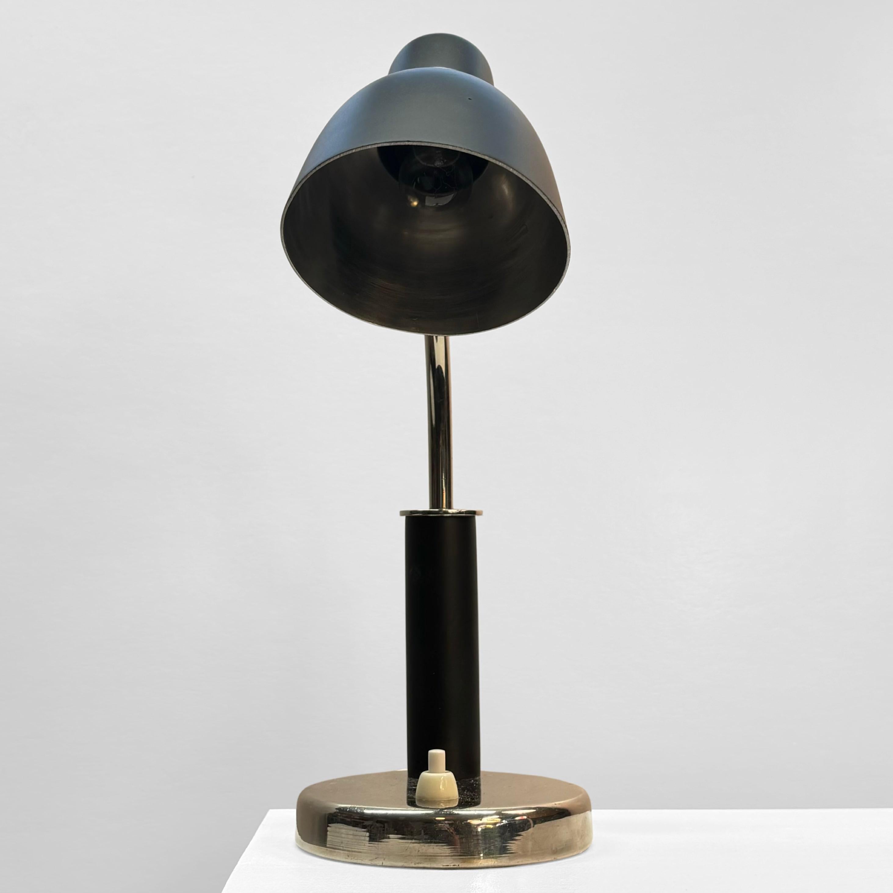Lampe de table moderniste Nordiska Kompaniet, Scandinavian modern, Suède, années 1930 en vente 2
