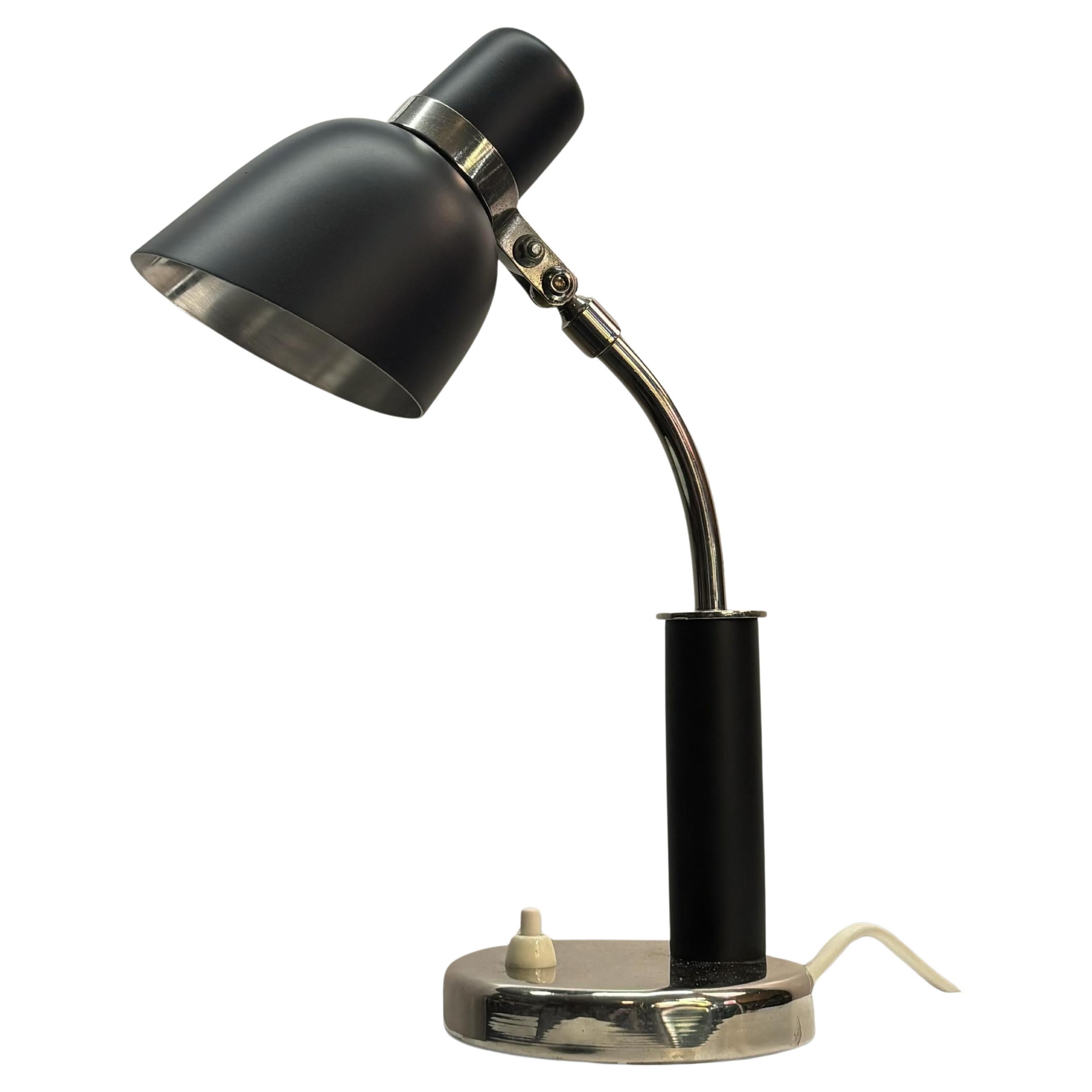 Nordiska Kompaniet, lampada da tavolo modernista, The Modern Scandinavian modern, Svezia, anni '30