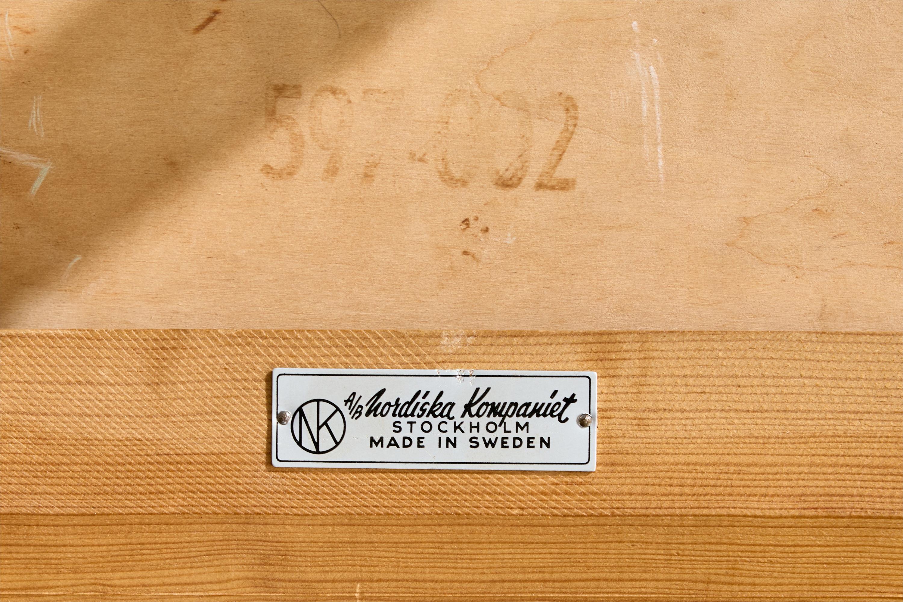 Nordiska Kompaniet, Nighstands, Elm, Sweden, 1950s in vendita 6