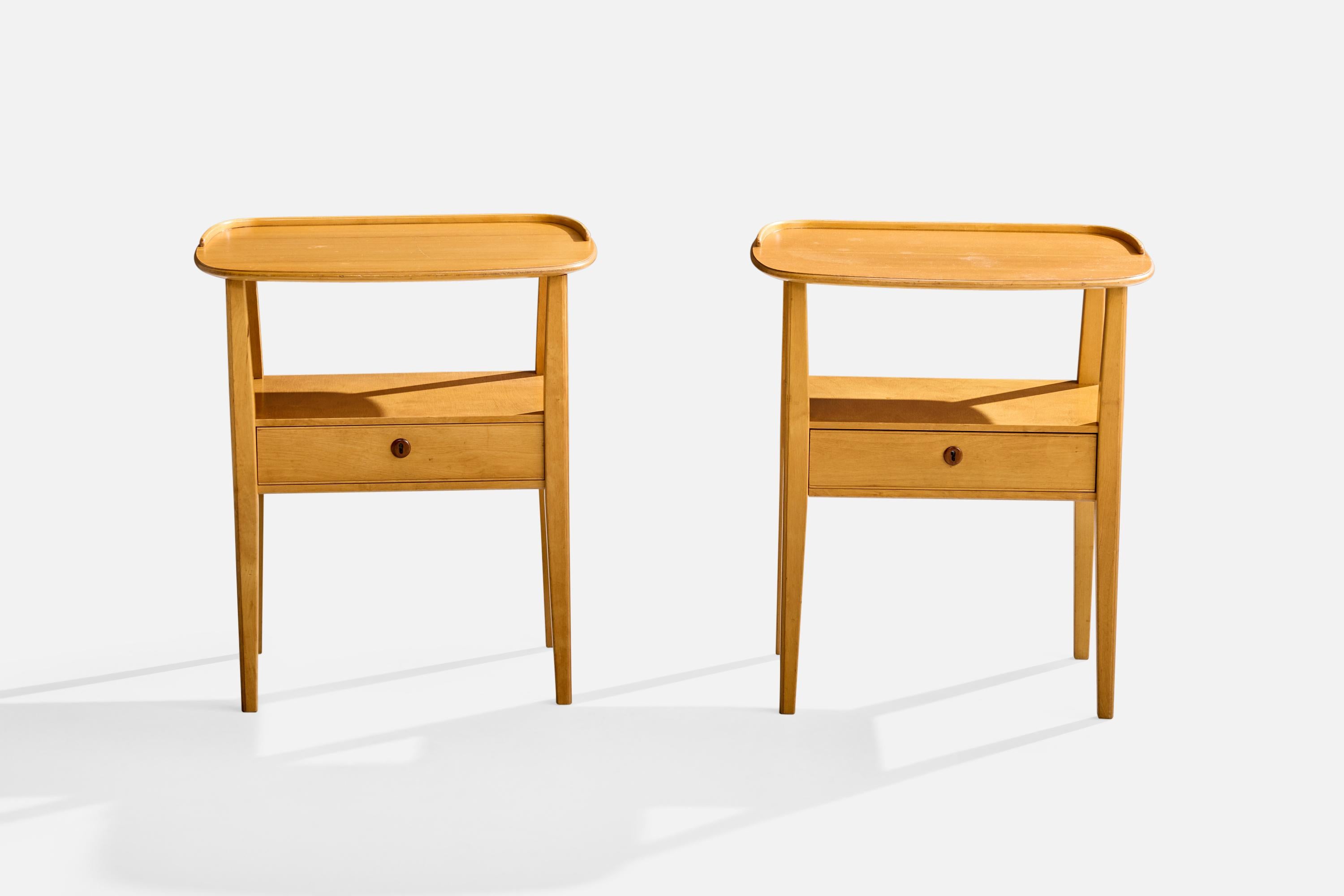 Mid-Century moderno Nordiska Kompaniet, Nighstands, Elm, Sweden, 1950s in vendita
