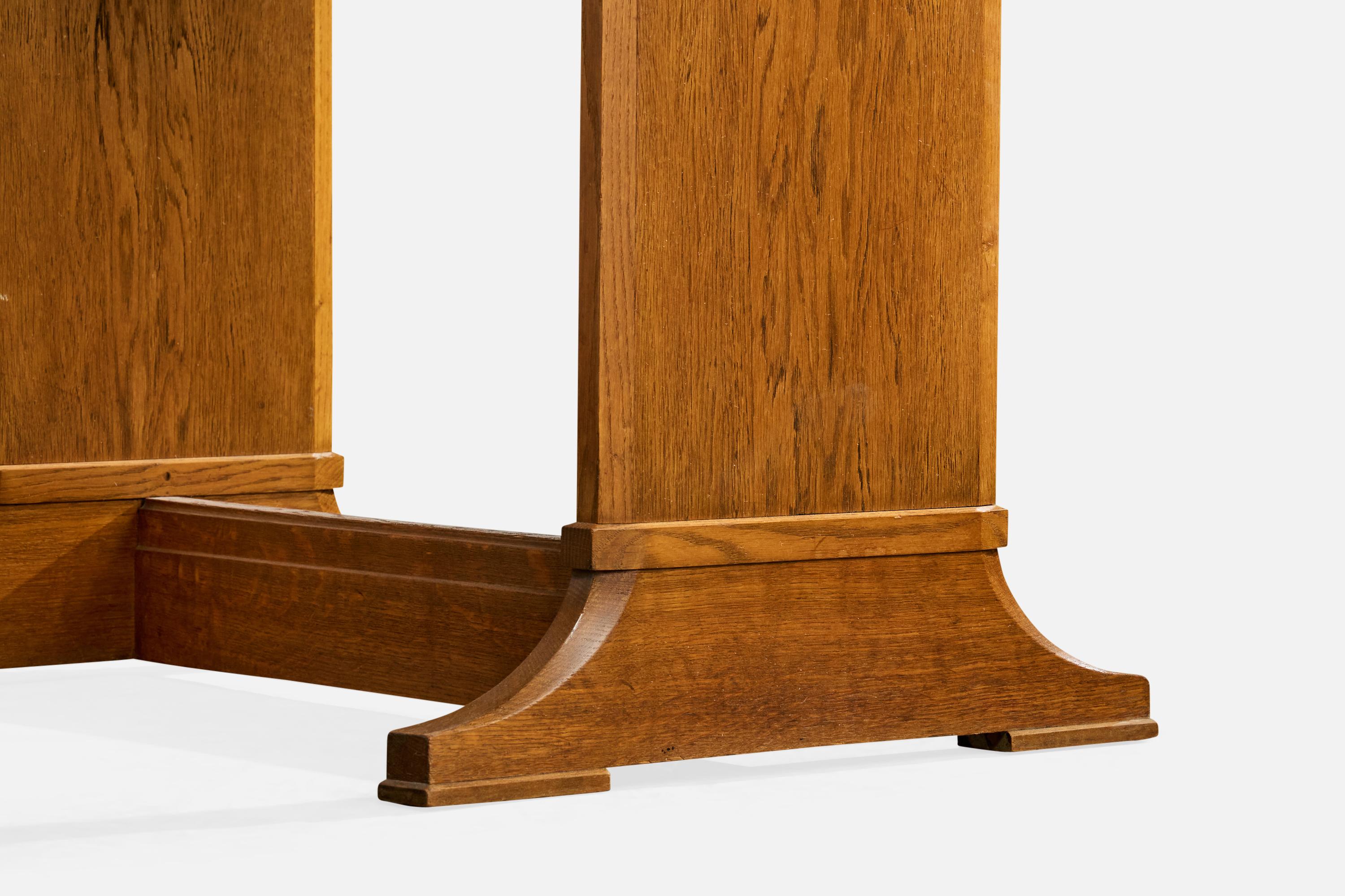 Nordiska Kompaniet, Side Tables, Oak, Sweden, 1930s For Sale 7