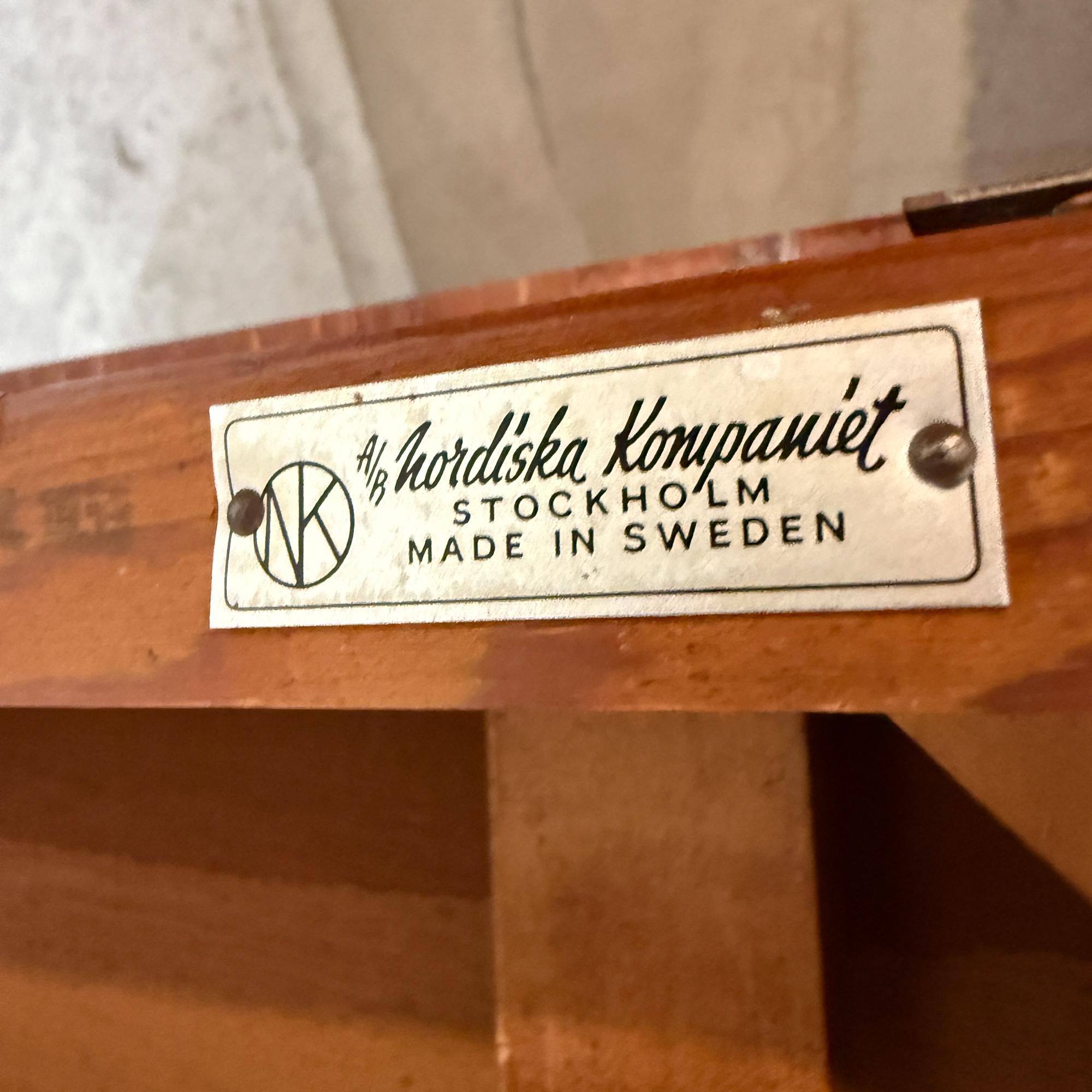 Scrivania in teak Nordiska Kompaniet David Rosen Svezia The Modern Scandinavian in vendita 6
