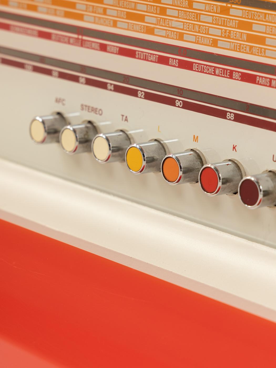 Radio NORDMENDE «SPECTRA FUTURA », Raymond Loewy en vente 3