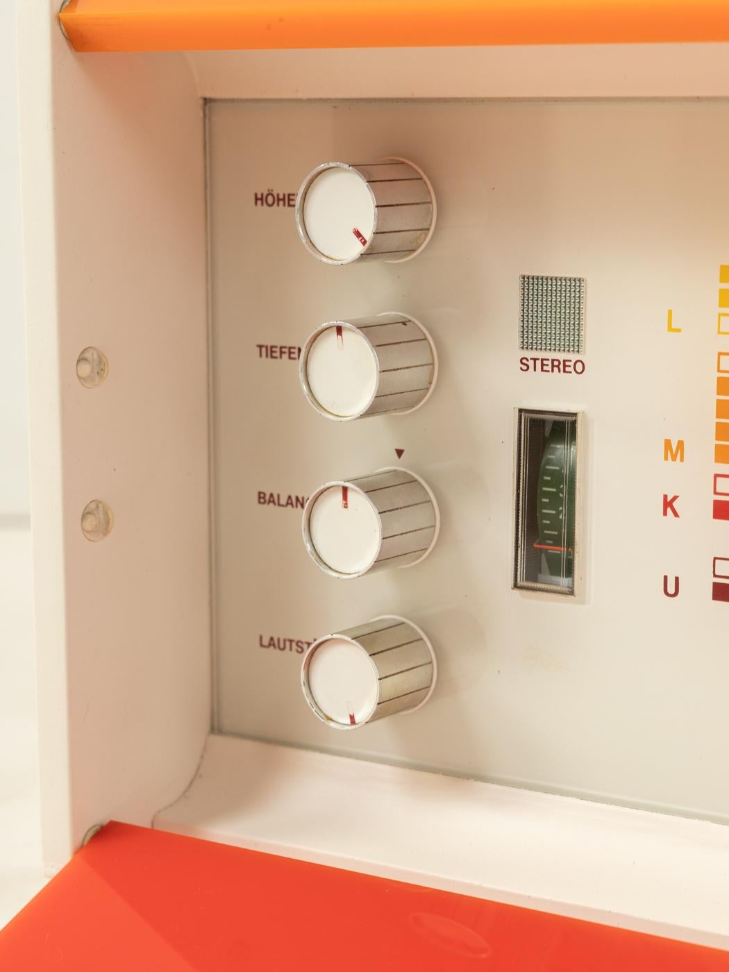 Radio NORDMENDE «SPECTRA FUTURA », Raymond Loewy en vente 4