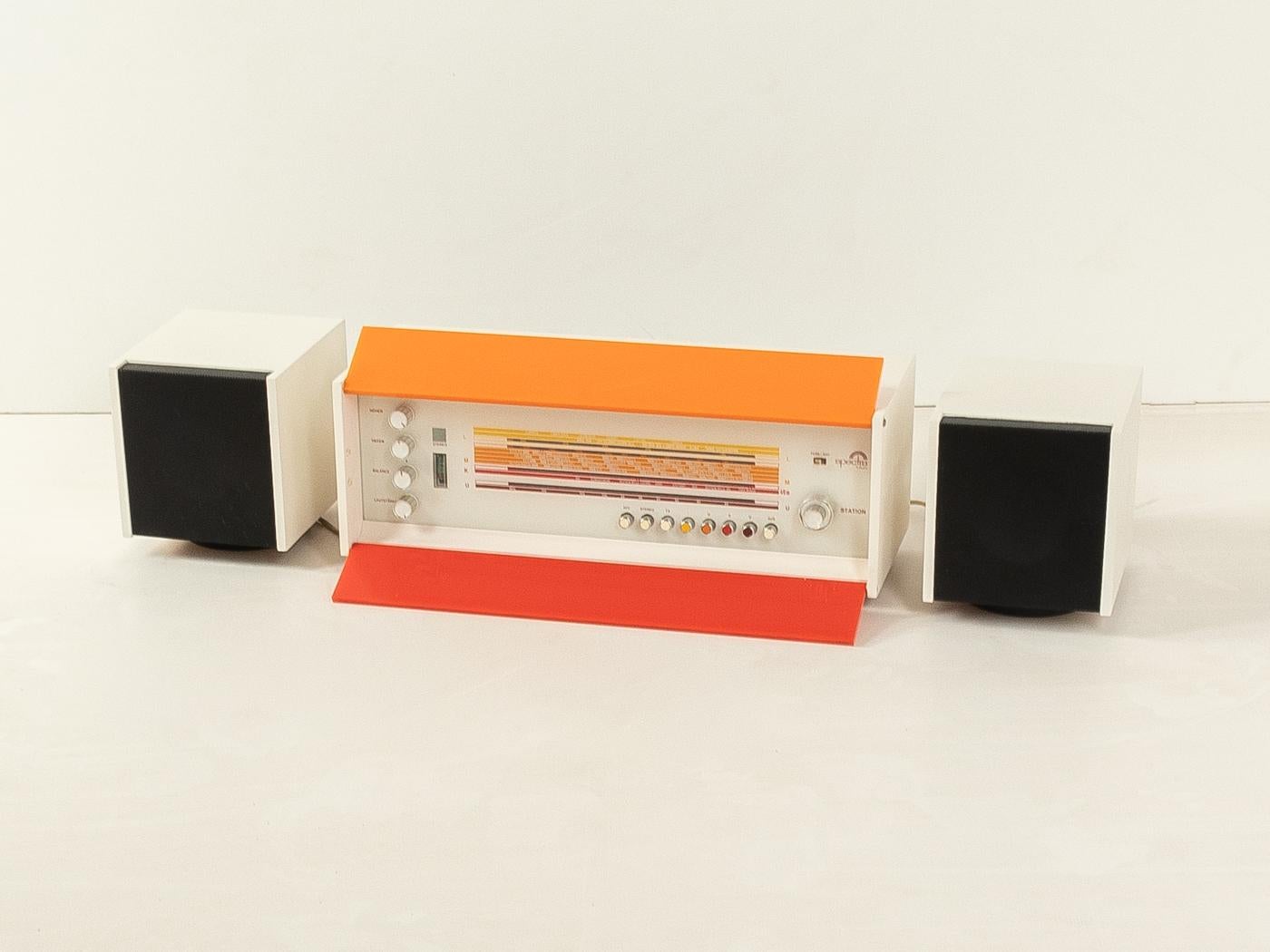 Mid-Century Modern Radio NORDMENDE «SPECTRA FUTURA », Raymond Loewy en vente