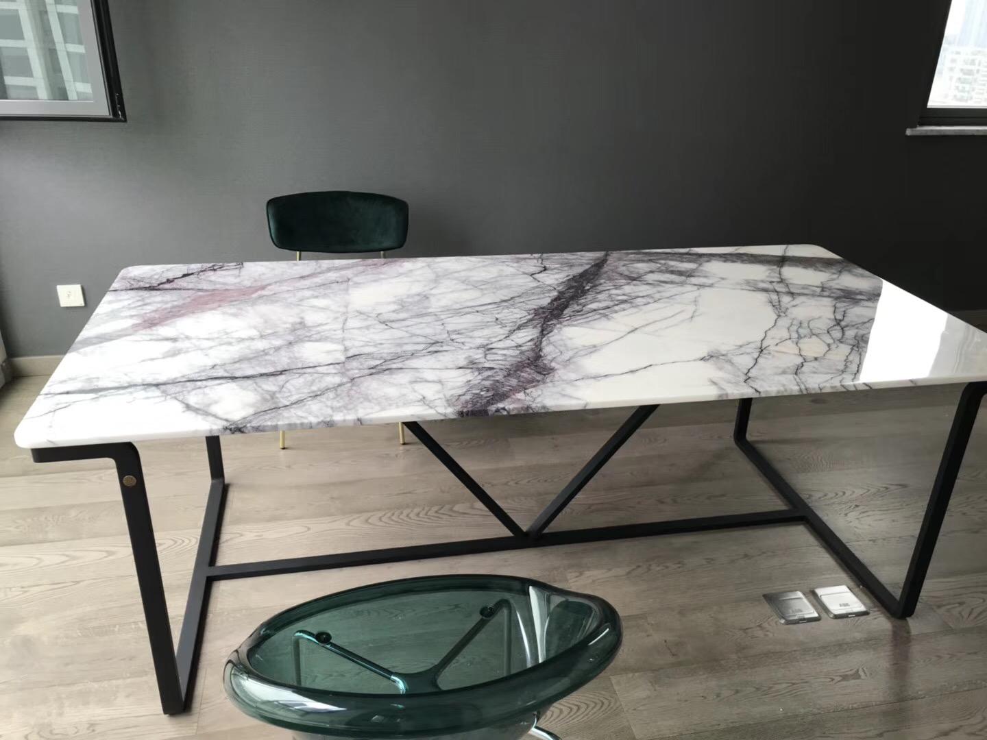 Table de salle à manger NORDST JERRY, marbre italien Green Lightning, design moderne danois en vente 5
