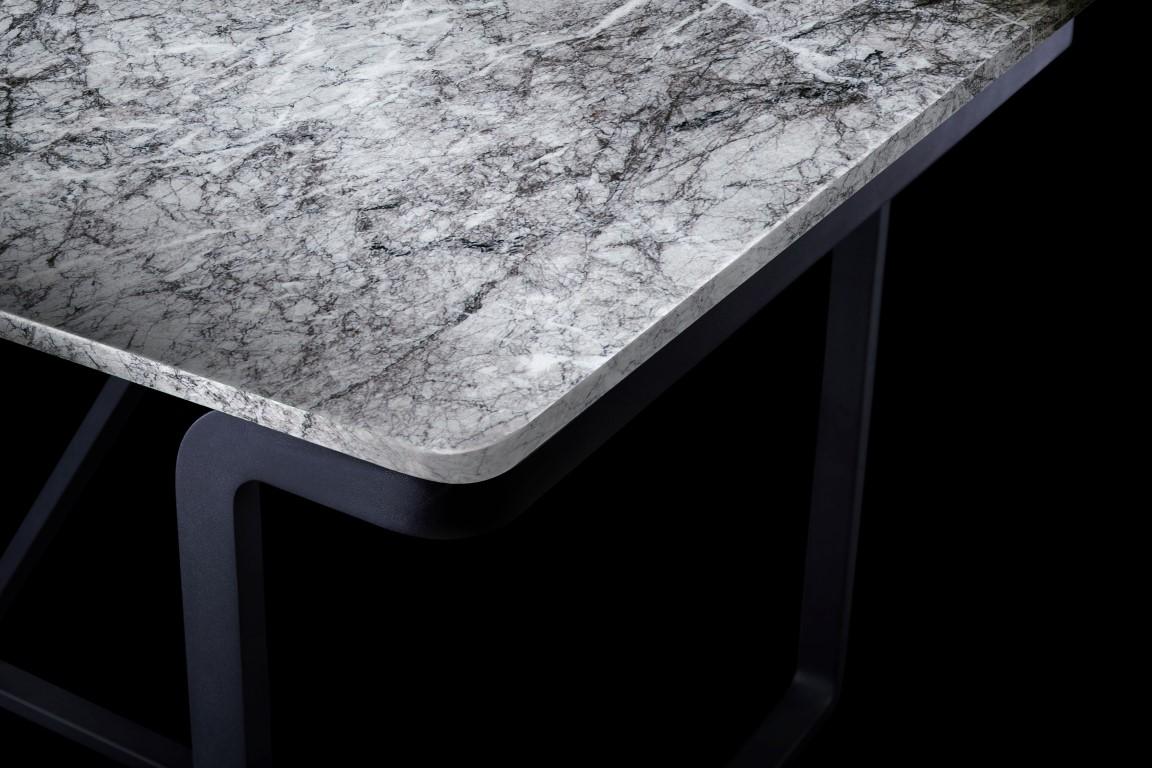 Table de salle à manger NORDST JERRY, marbre italien Green Lightning, design moderne danois Neuf - En vente à Rungsted Kyst, DK