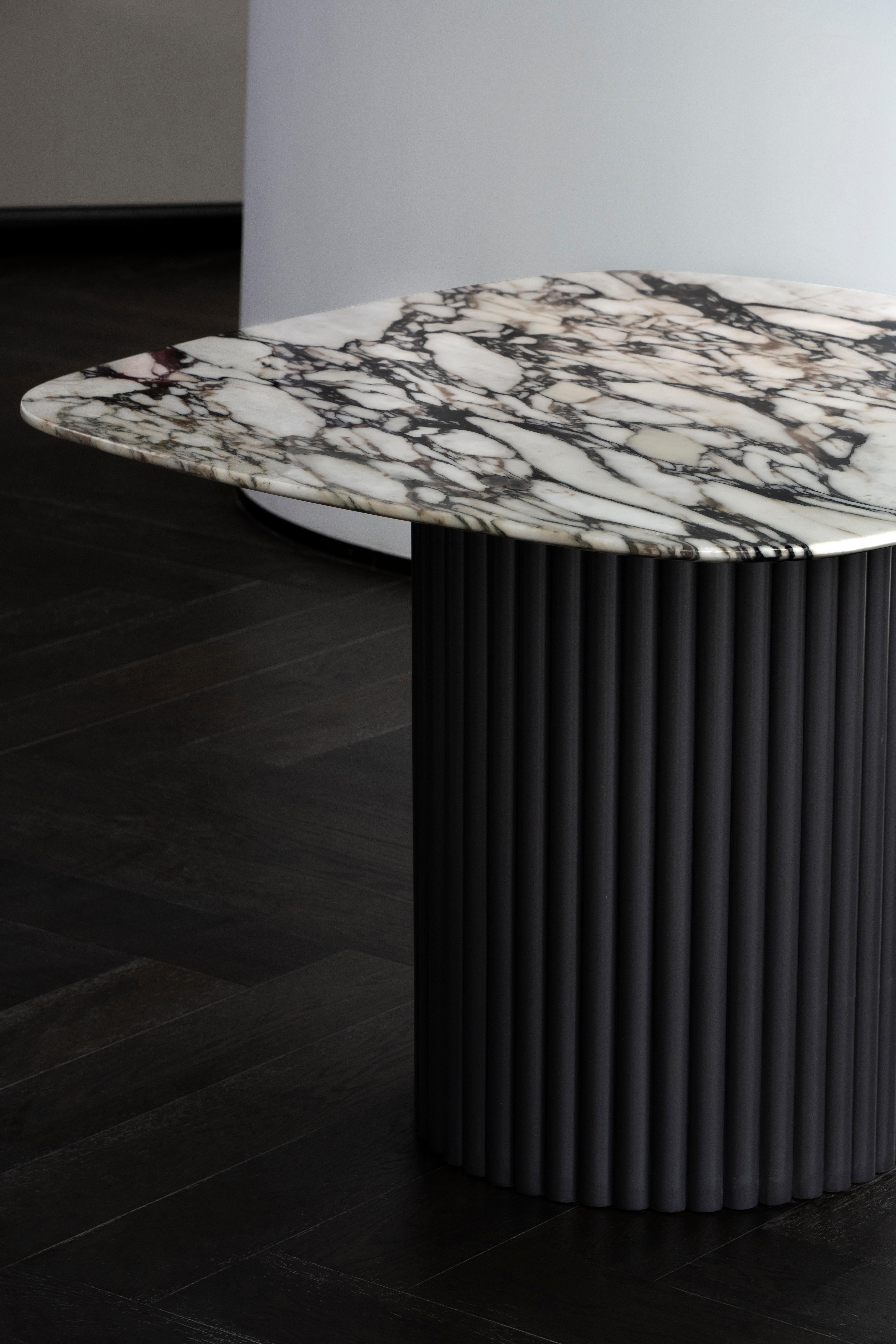 NORDST Mette Square Dining Table, Italian Calacatta Marble, Danish Modern Design In New Condition For Sale In Lisbon, PT