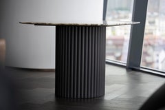 Table de salle à manger carrée Mette, marbre italien Calacatta, design moderne danois