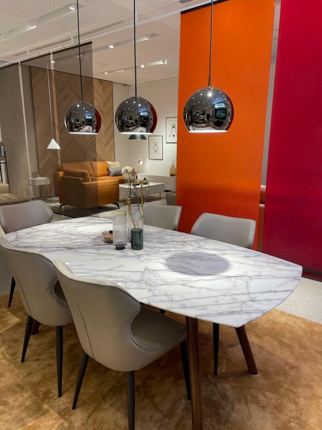 Table à manger NORDST POUL, marbre blanc Montain italien, design moderne danois en vente 4