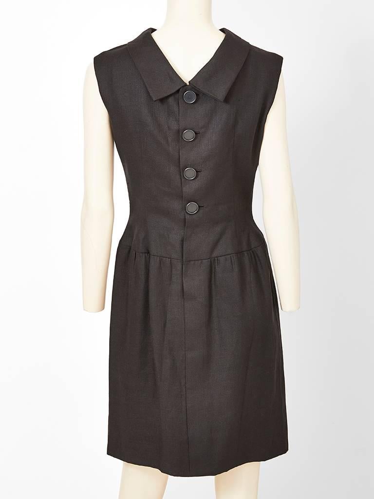 Norell Linen Day Dress In Excellent Condition For Sale In New York, NY