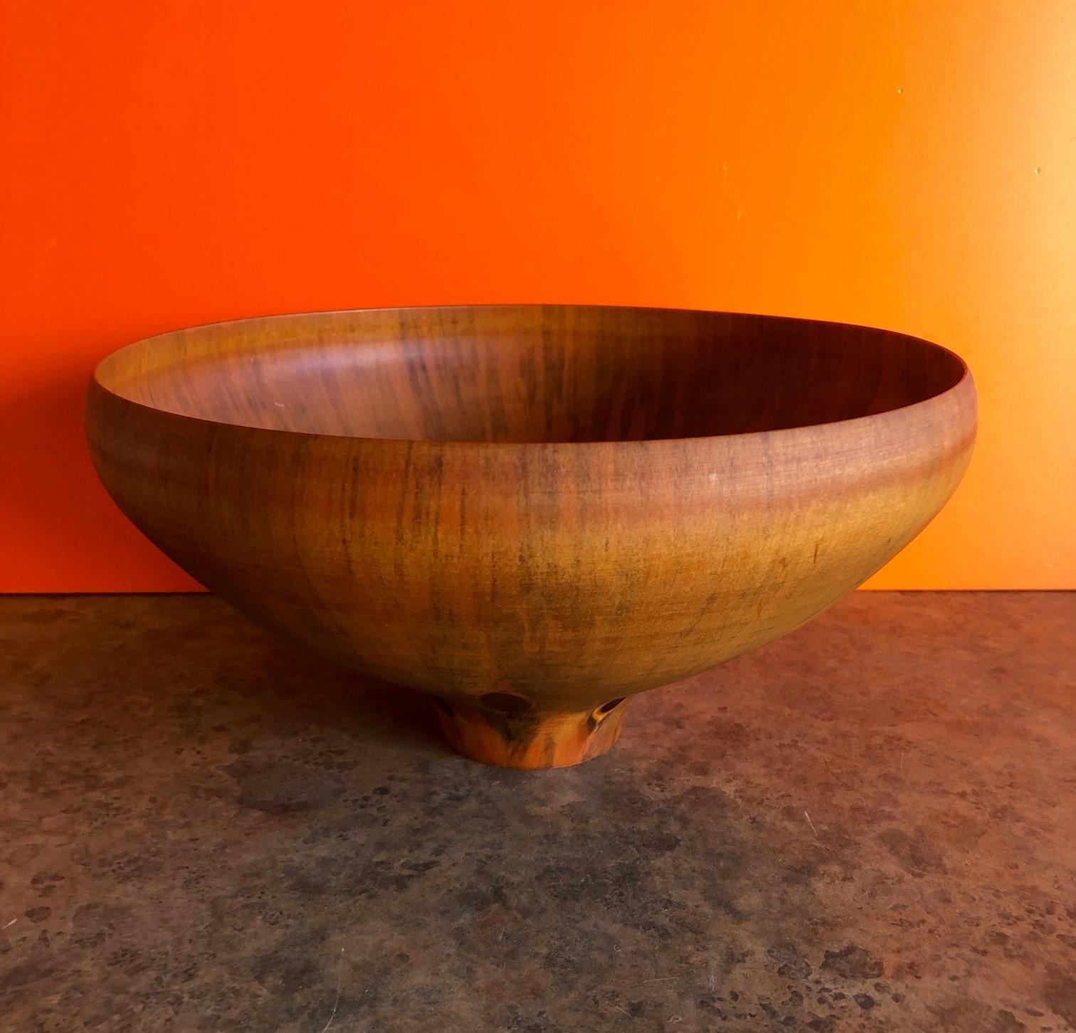 Norfolk Island Pine Translucent Bowl by Gene Bickerstaff In Excellent Condition In San Diego, CA