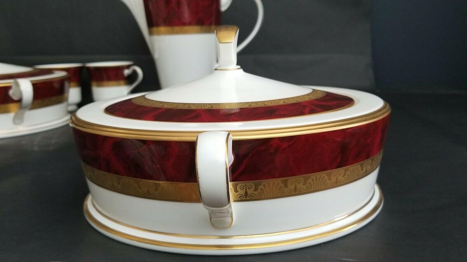 noritake casserole with lid