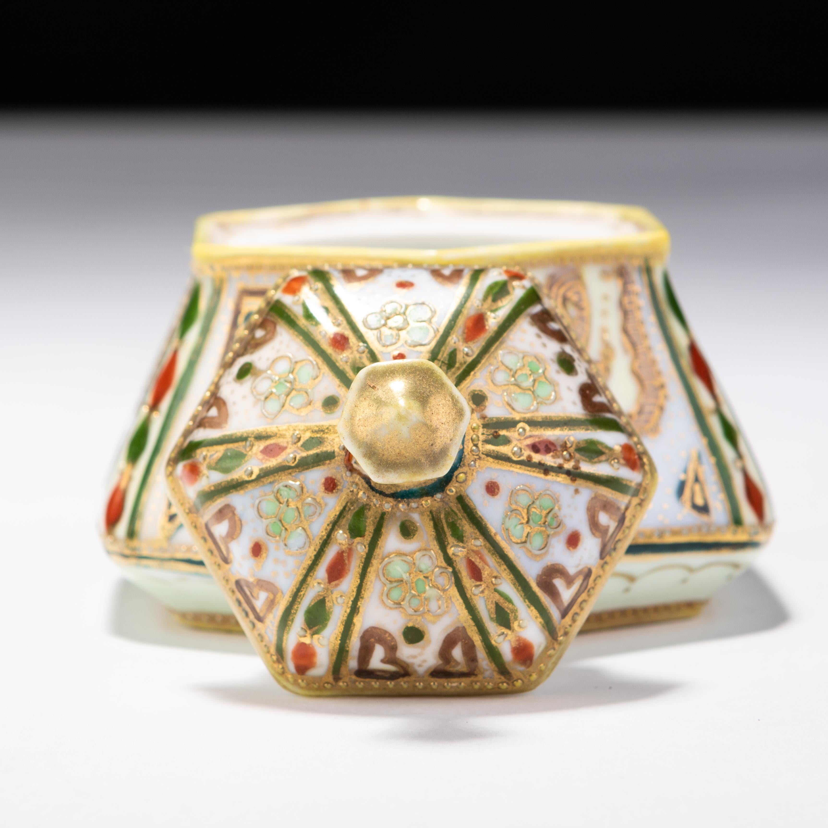 Noritake Japanese Art Deco Enamel Porcelain Lidded Trinket Box  In Good Condition In Nottingham, GB