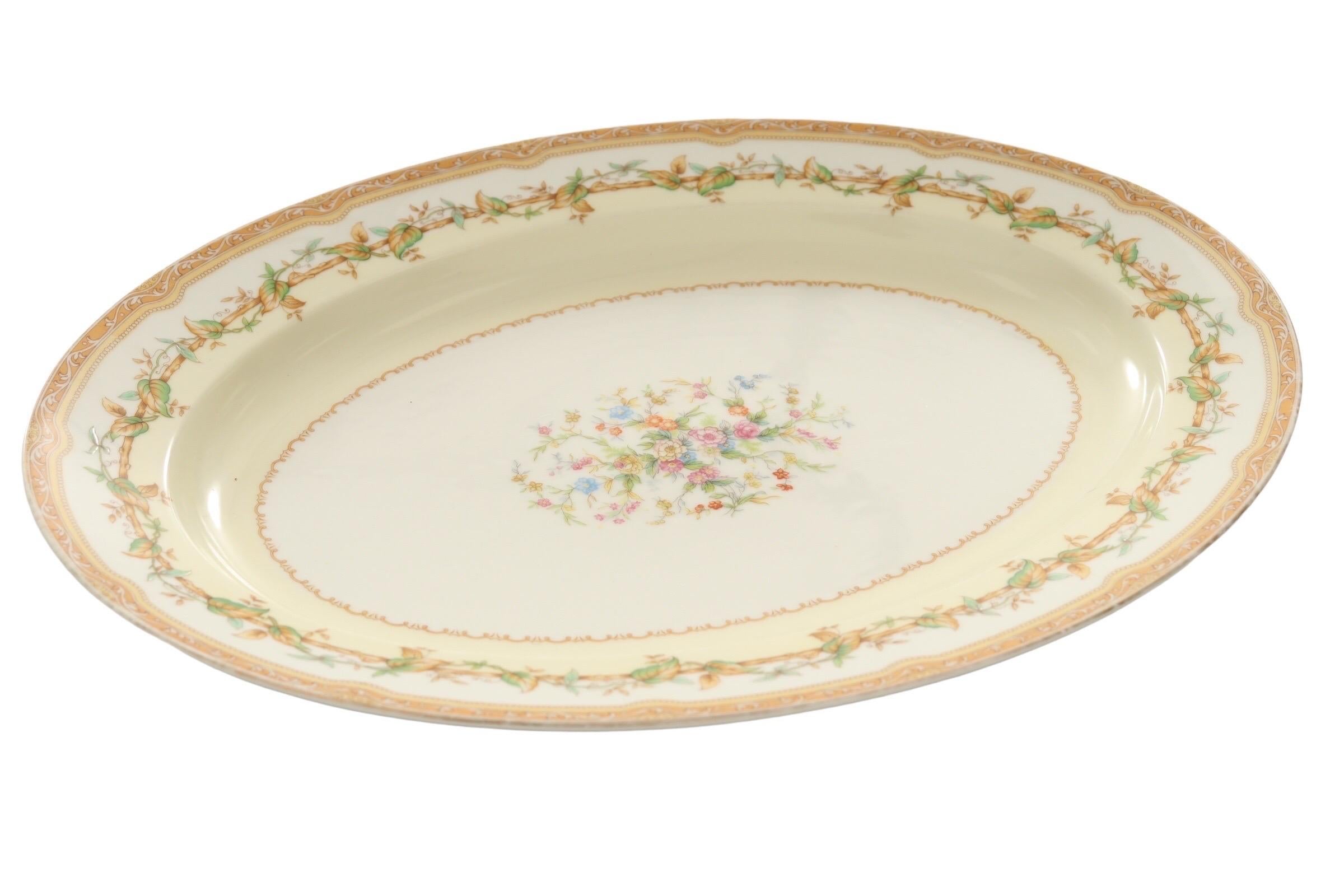 Noritake Olympia Ceramic Serving Platter In Good Condition For Sale In Bradenton, FL