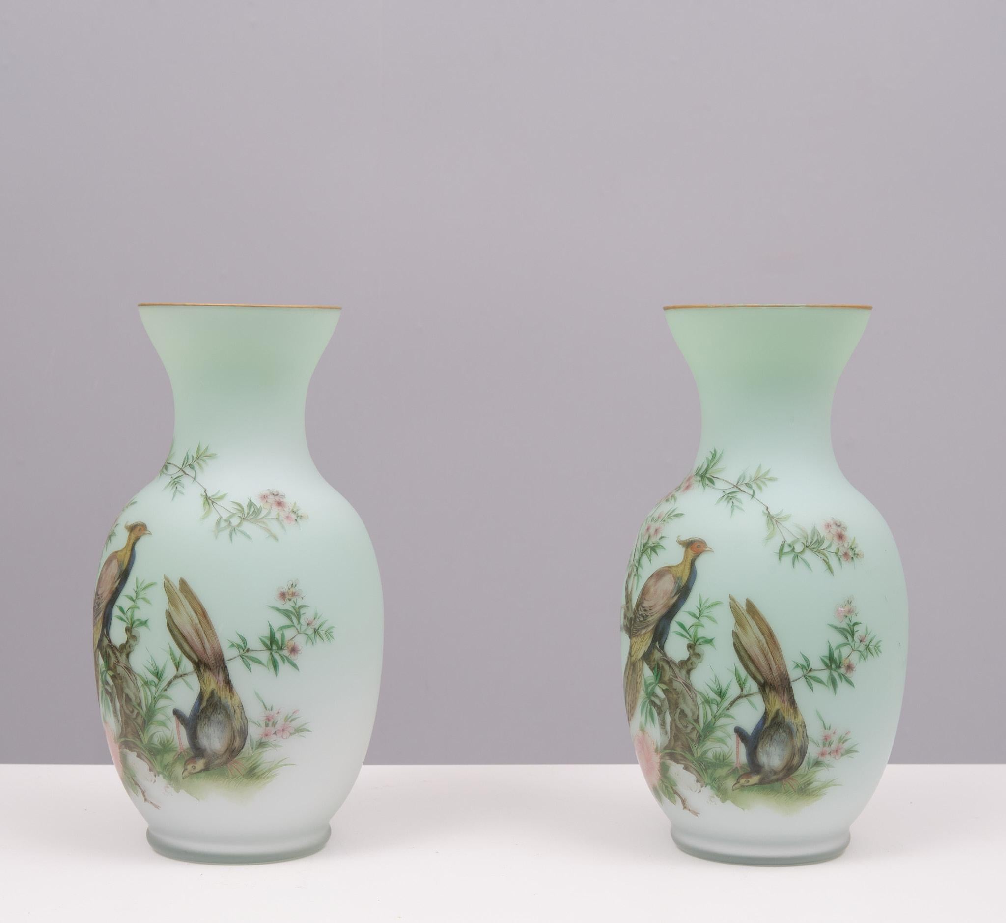Norléans - Fabriqué en Italie - Opaline  Vases en verre peints à la main  Bon état - En vente à Den Haag, NL