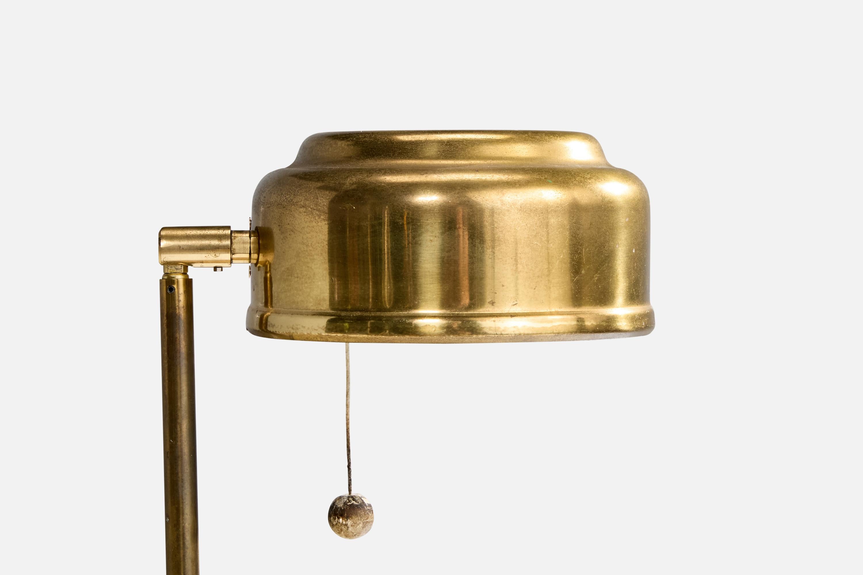 Norlett-Elit, Tischlampe, Messing, Schweden, 1970er Jahre (Schwedisch) im Angebot