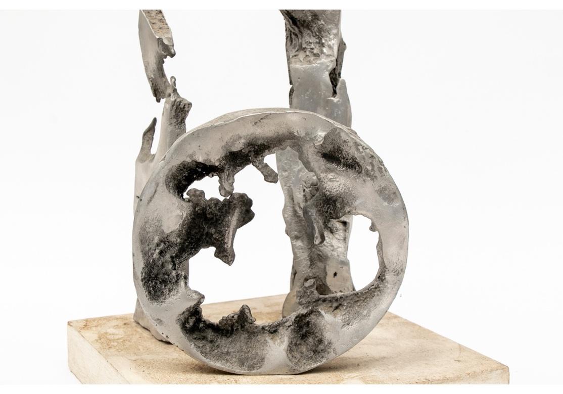 XX secolo Scultura astratta in alluminio fuso di Norma B. Flanagan 