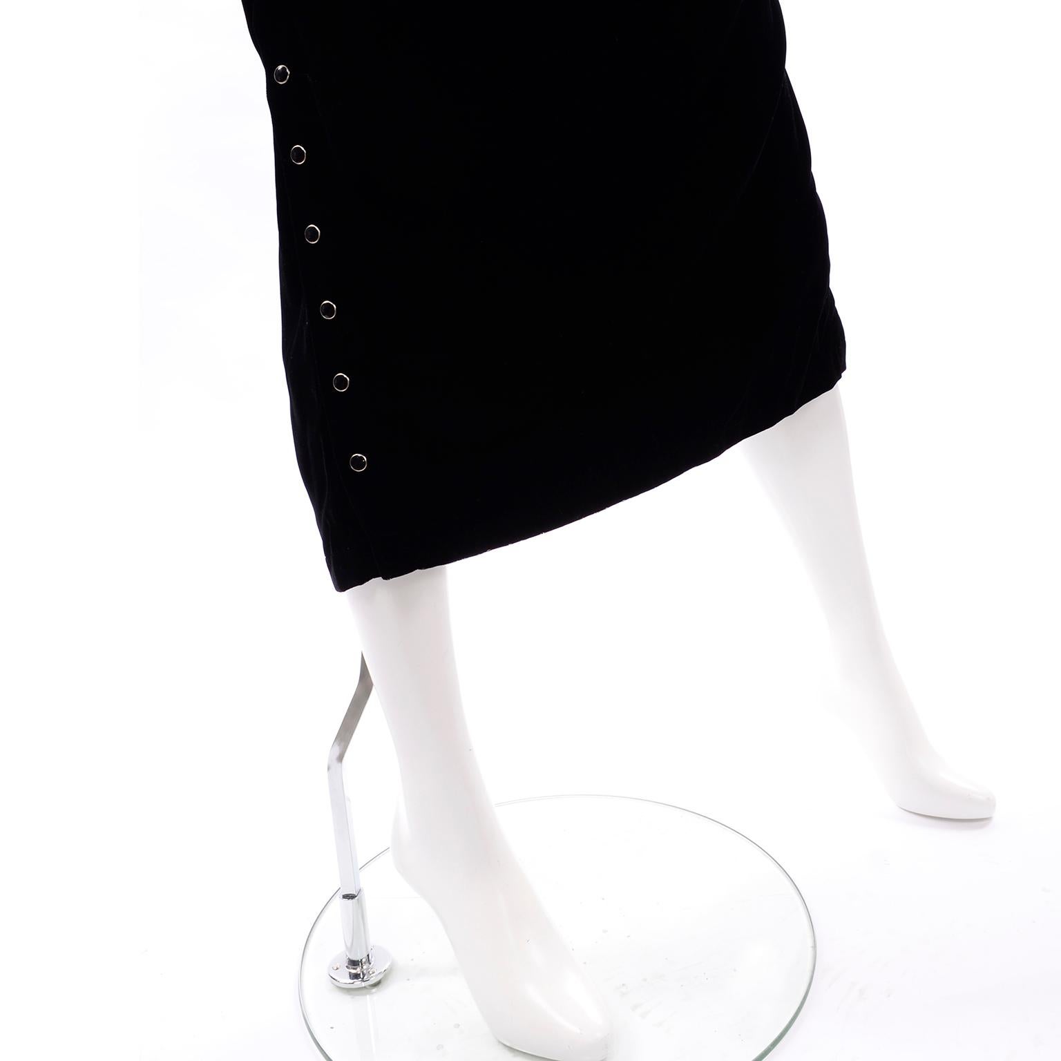 Women's Norma Kamali 1980s Black Velvet Vintage Oversized  Dress With Snaps on Side For Sale