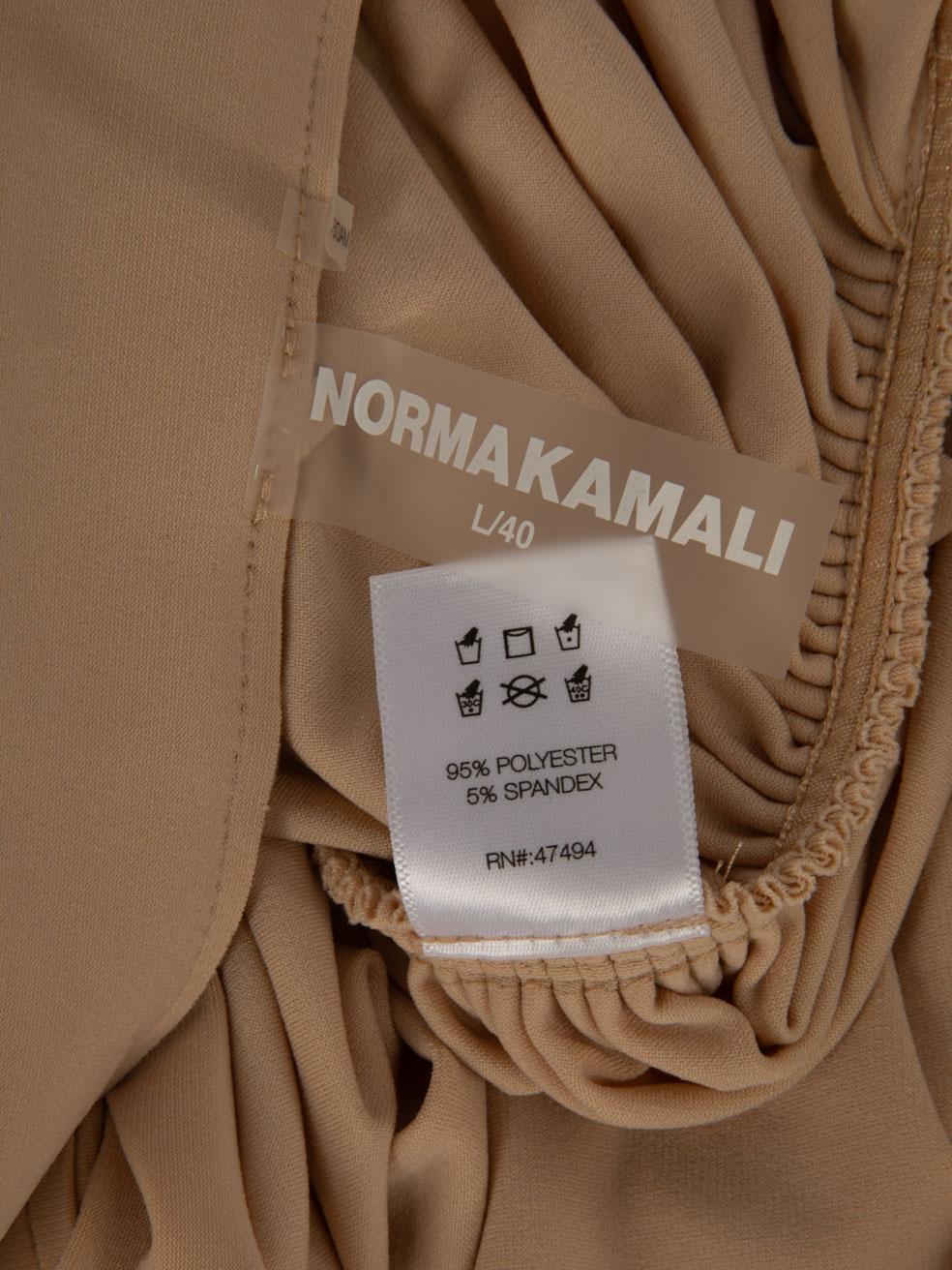 Norma Kamali Vestido beige drapeado hasta la rodilla Talla L en venta 2