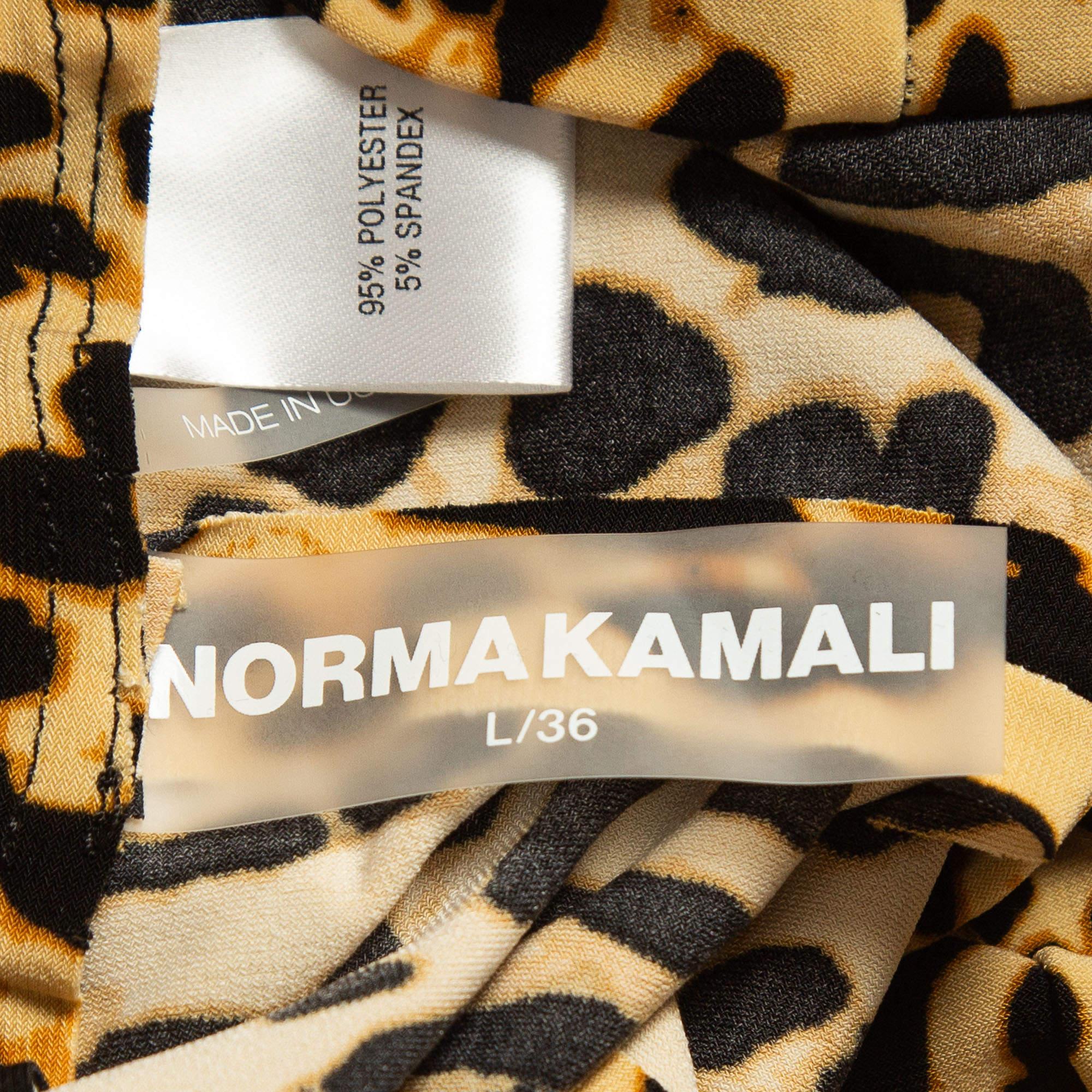 Norma Kamali Beige Leopard Print Stretch Knit High Waist Spat Leggings L In Excellent Condition For Sale In Dubai, Al Qouz 2