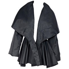 Norma Kamali - Manteau péplum noir