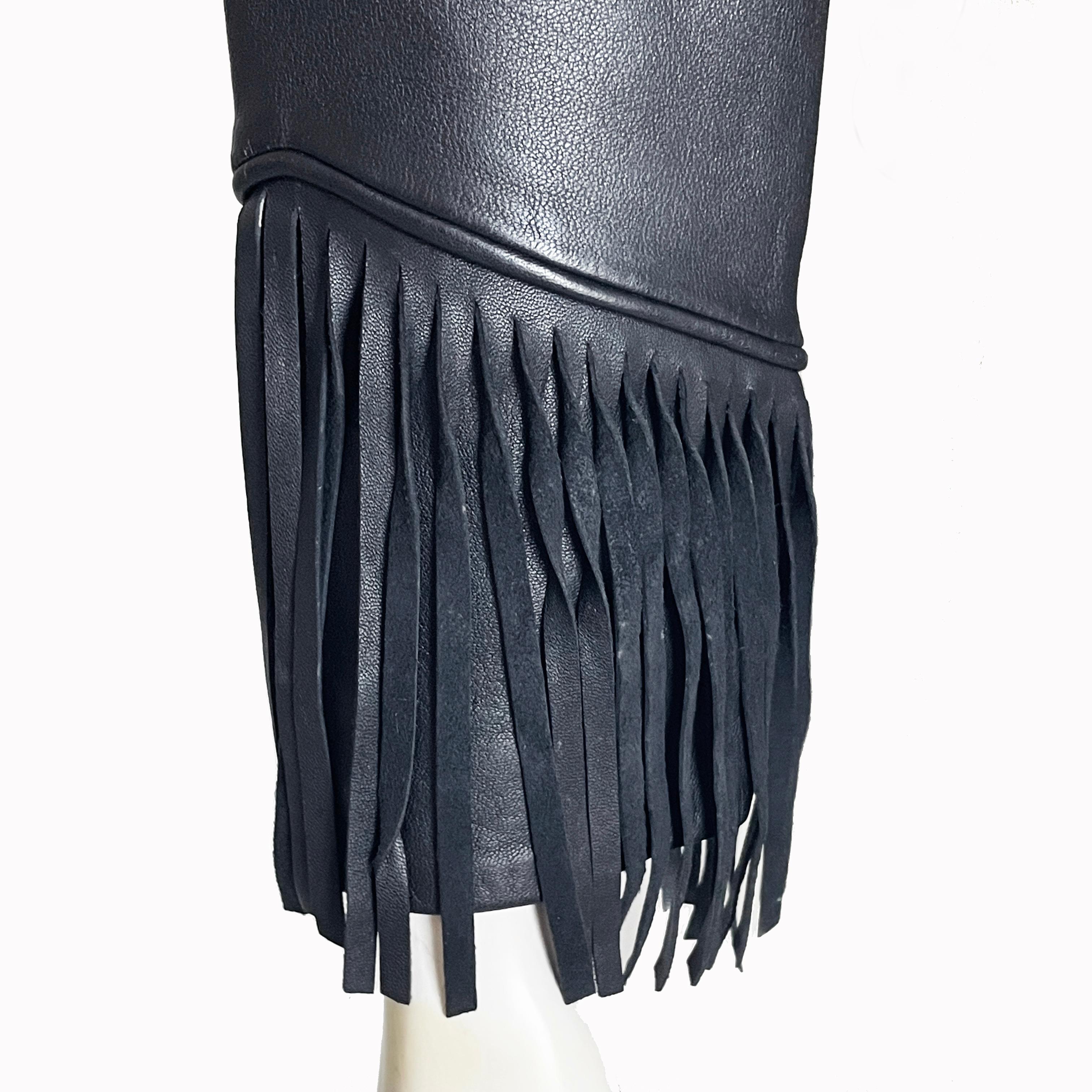 Norma Kamali - Veste en cuir noire à franges courtes vintage des années 1990 - Rare rocker Chic en vente 7