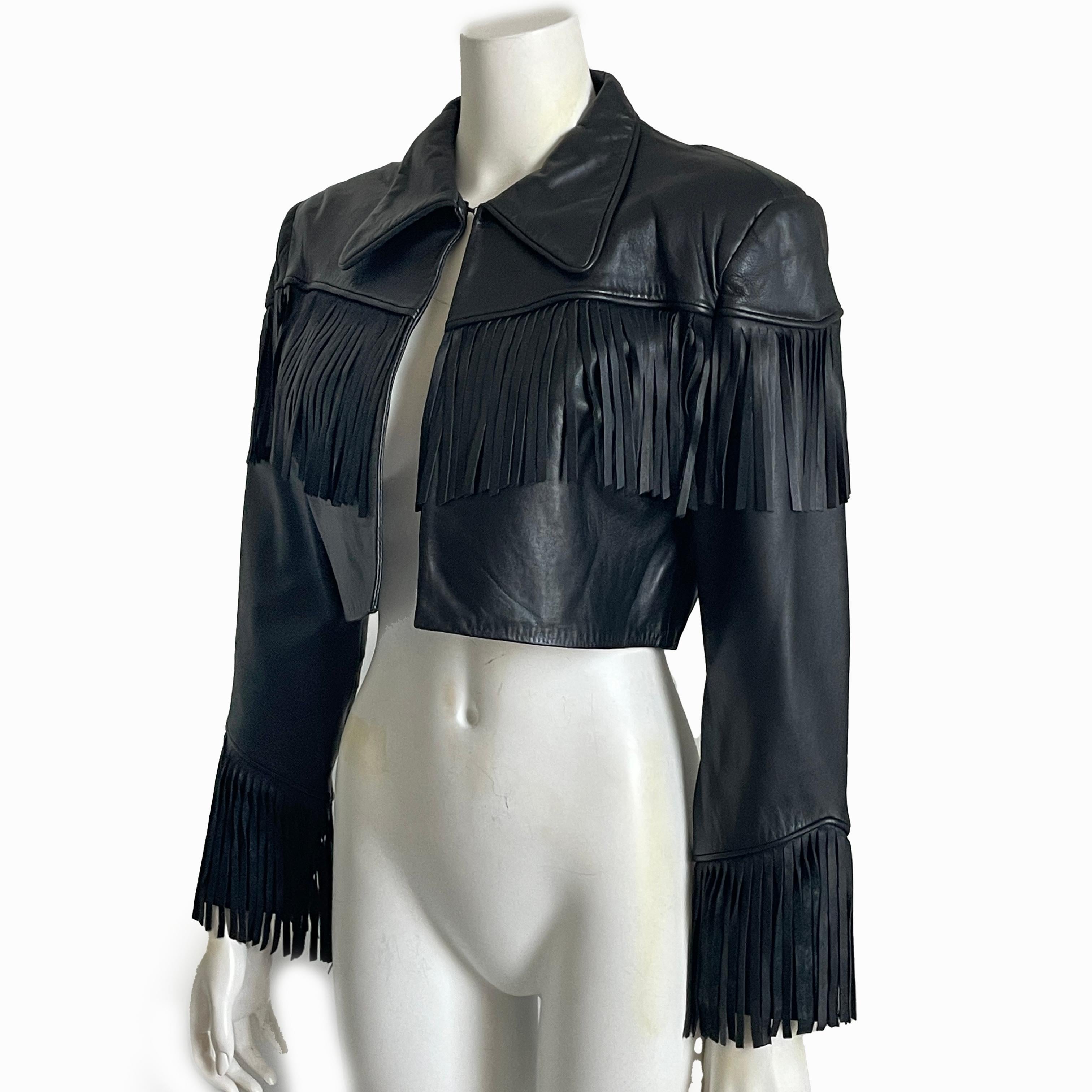 Norma Kamali - Veste en cuir noire à franges courtes vintage des années 1990 - Rare rocker Chic en vente 6