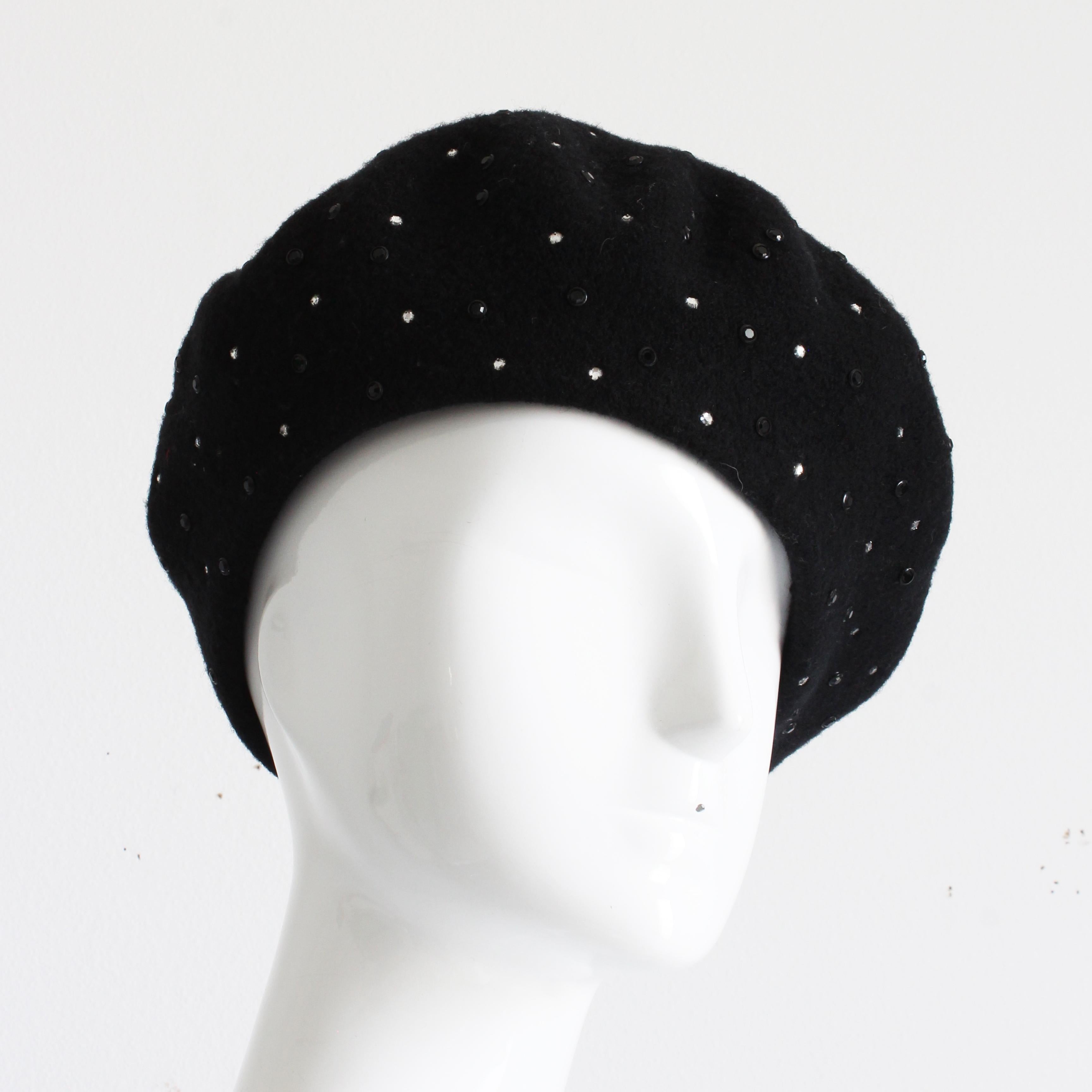 Norma Kamali OMO Sombrero Boina Lana Negro Adornado Raro Retro Vintage 80s en Bueno estado para la venta en Port Saint Lucie, FL