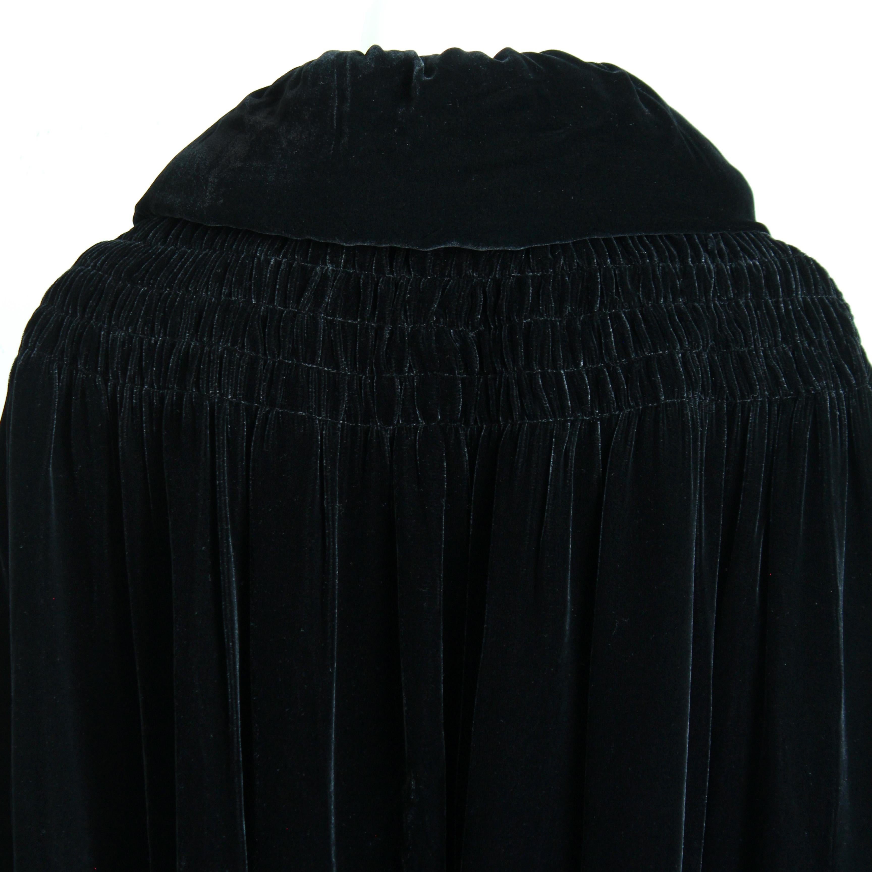 Norma Kamali OMO Jacket Black Silk Velvet Cocoon Batwing Sleeves Shirring 90s  For Sale 8