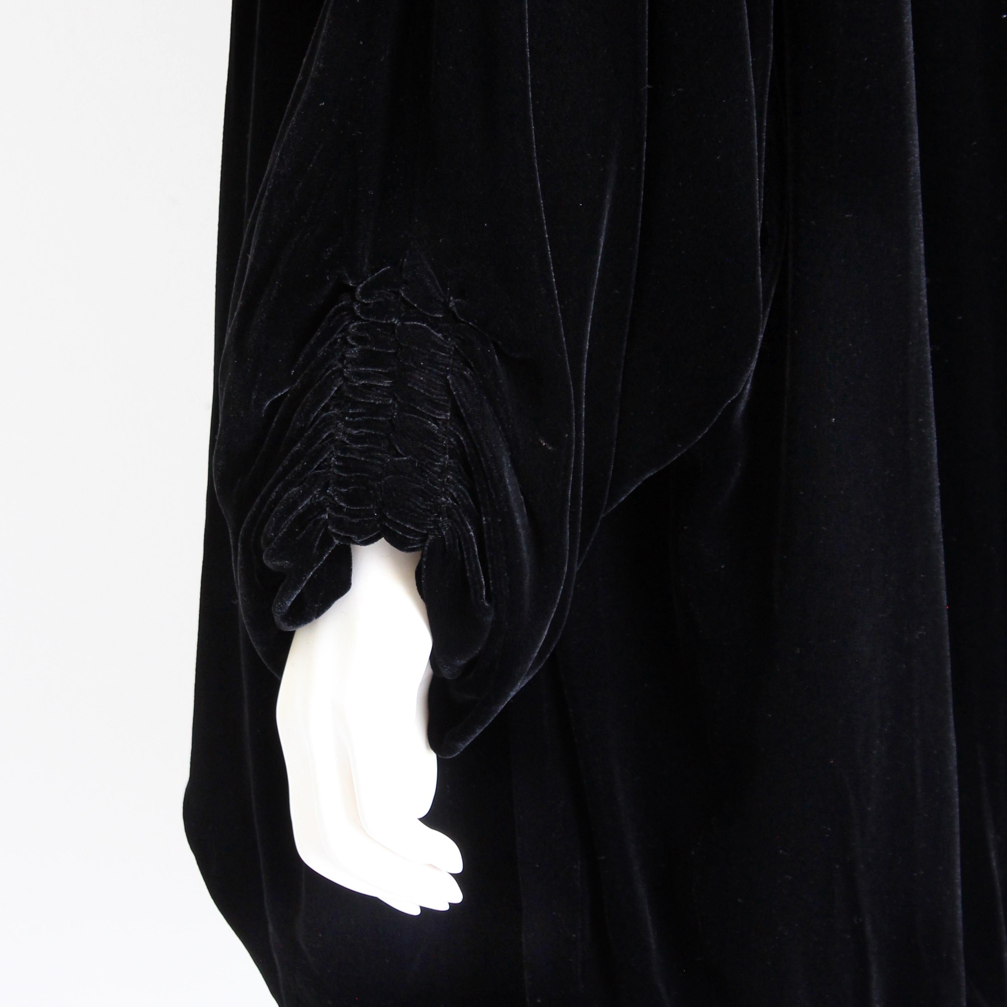 Norma Kamali OMO Jacket Black Silk Velvet Cocoon Batwing Sleeves Shirring 90s  For Sale 9