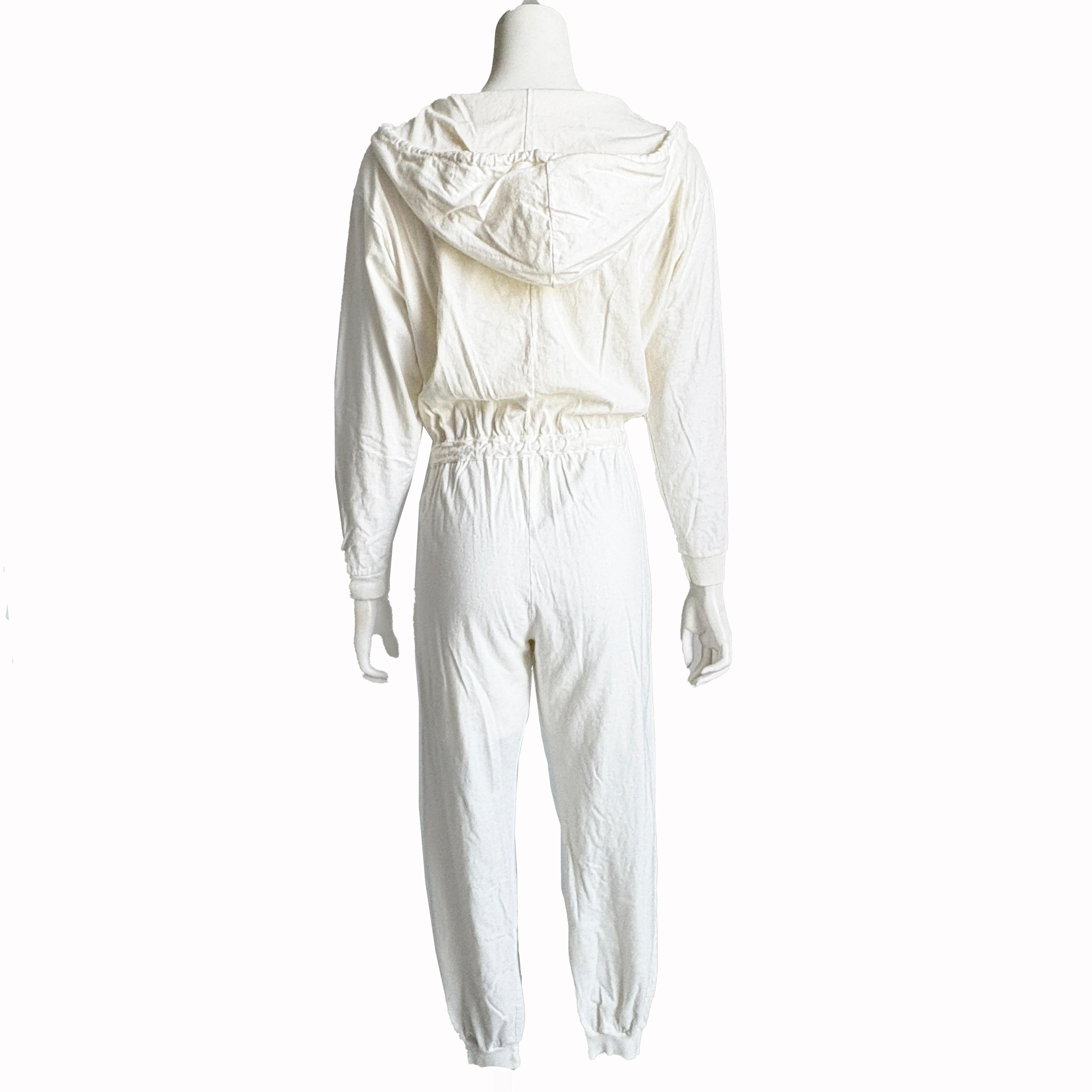 OMO Norma Kamali Tuta con cappuccio in cotone bianco con coulisse in vita vintage anni '90 Sz M. in vendita 1