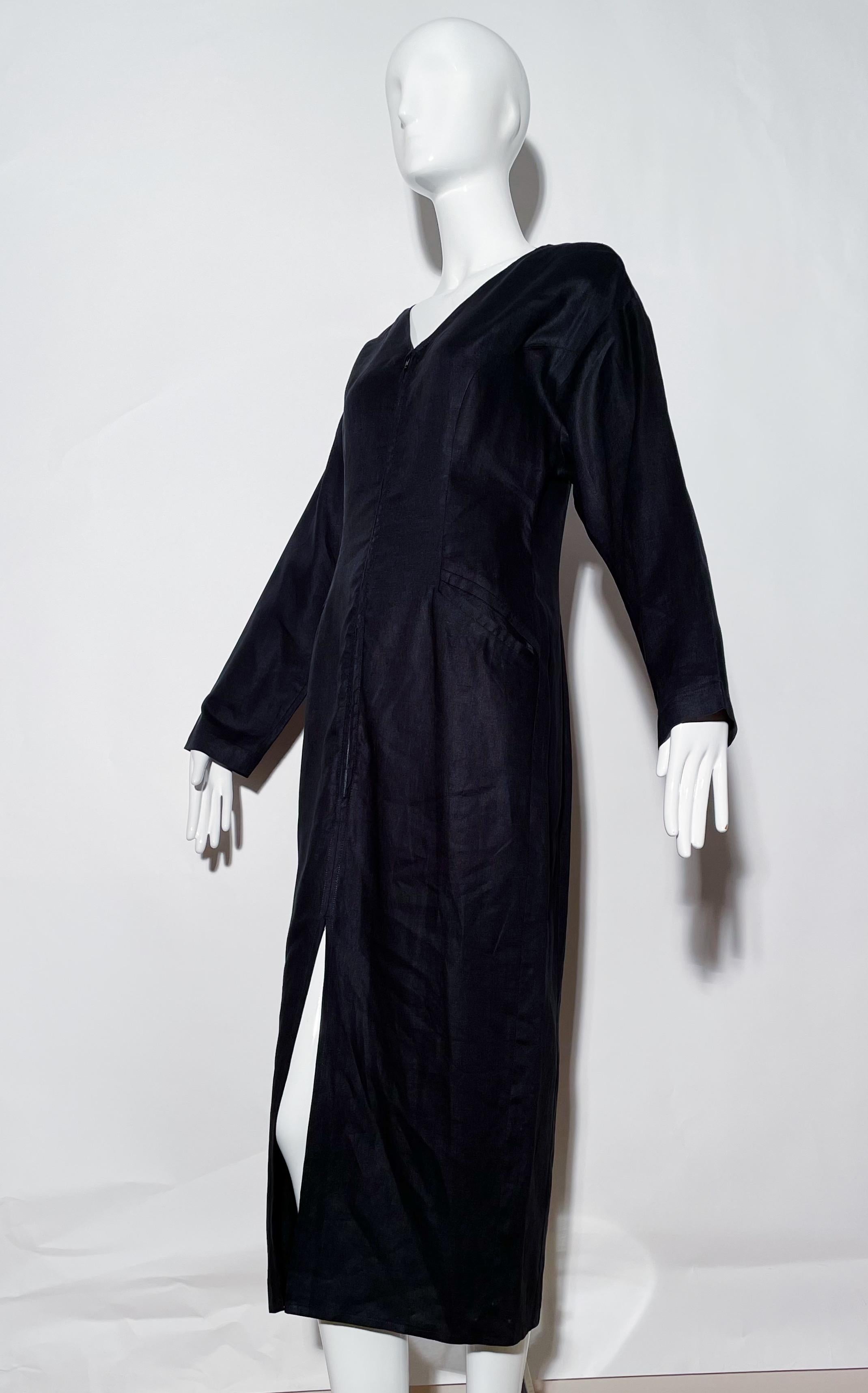 Women's Norma Kamali OMO Linen Dress For Sale