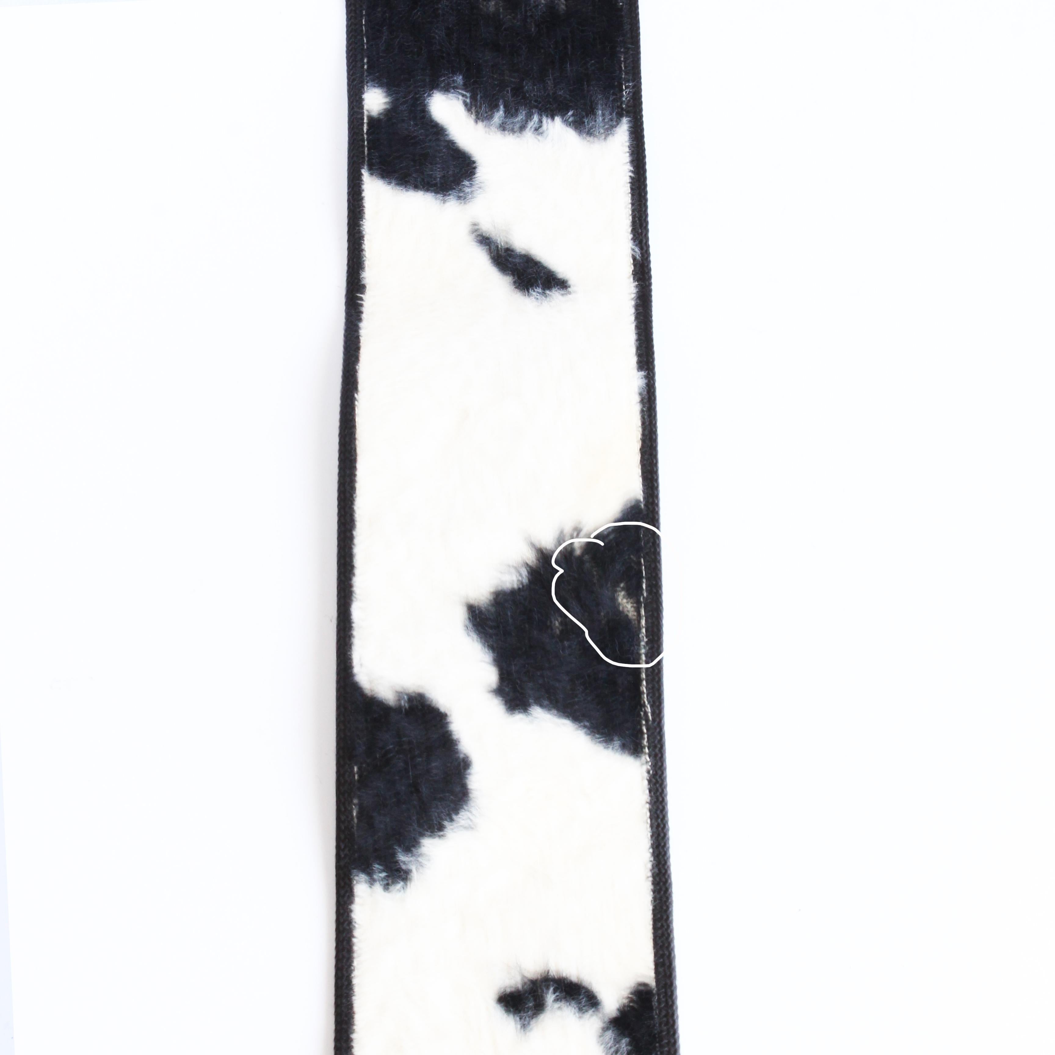 Norma Kamali OMO large ceinture imprimée vache et fausse fourrure vintage rare, taille M, années 90  en vente 8