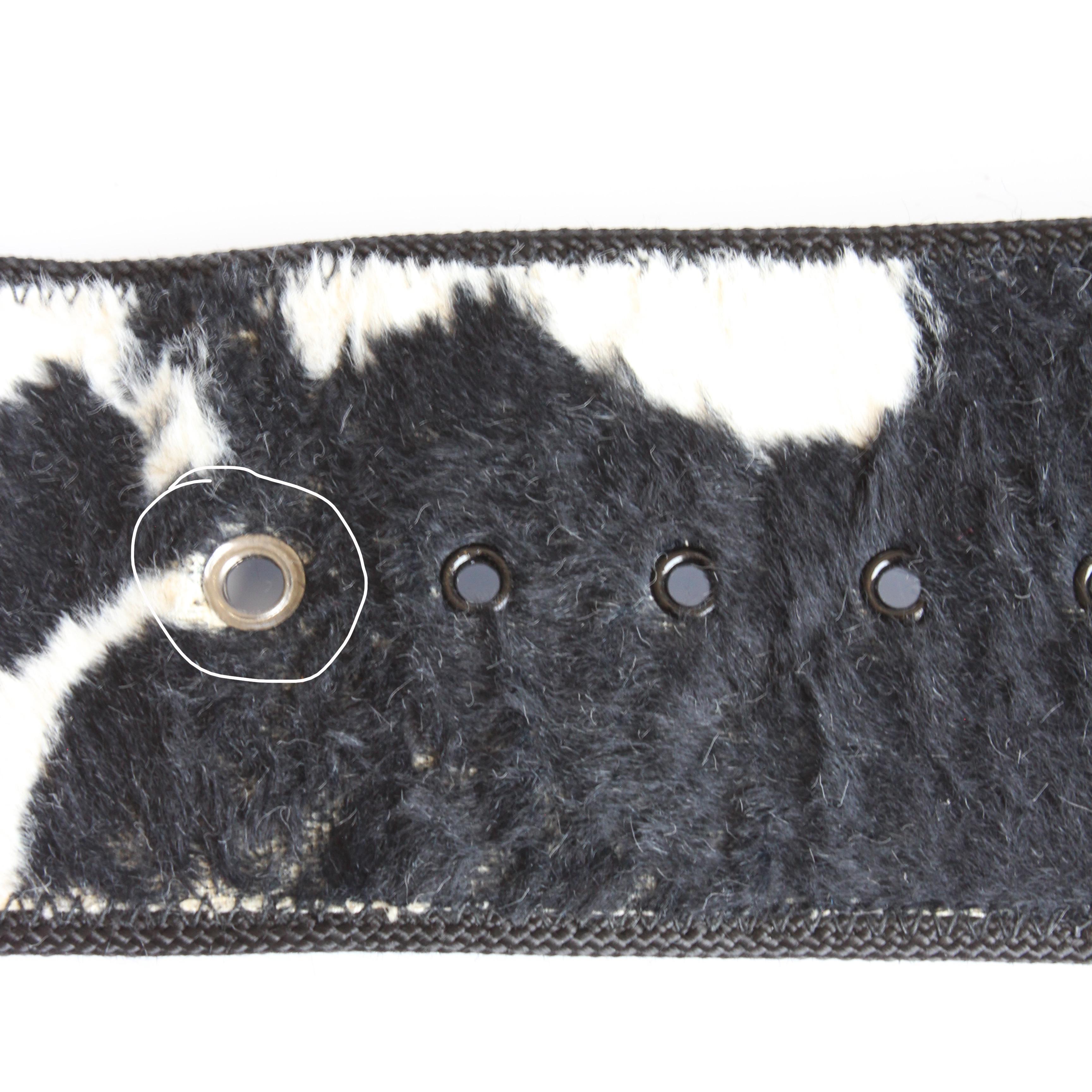 Norma Kamali OMO large ceinture imprimée vache et fausse fourrure vintage rare, taille M, années 90  en vente 11
