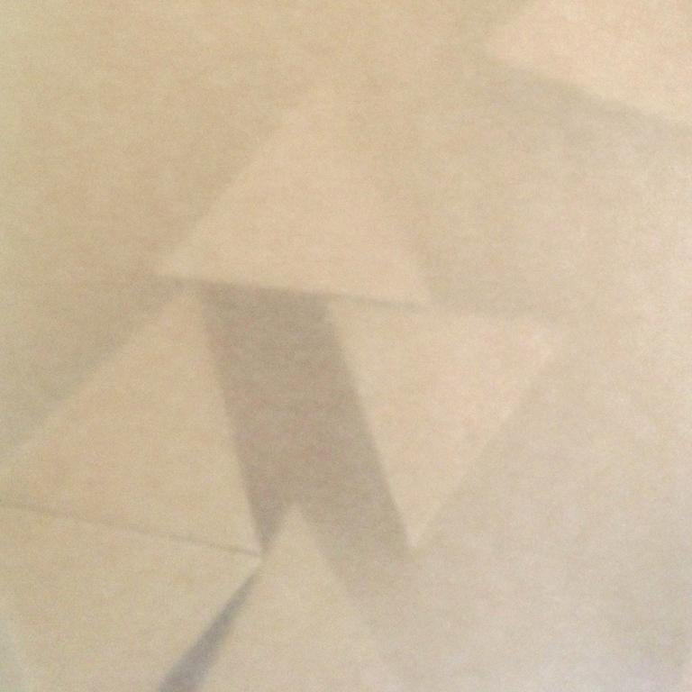 Norma Marquez Orozco, „11 Dreiecke (Lichtbraun), 2015, Papier  im Angebot 3