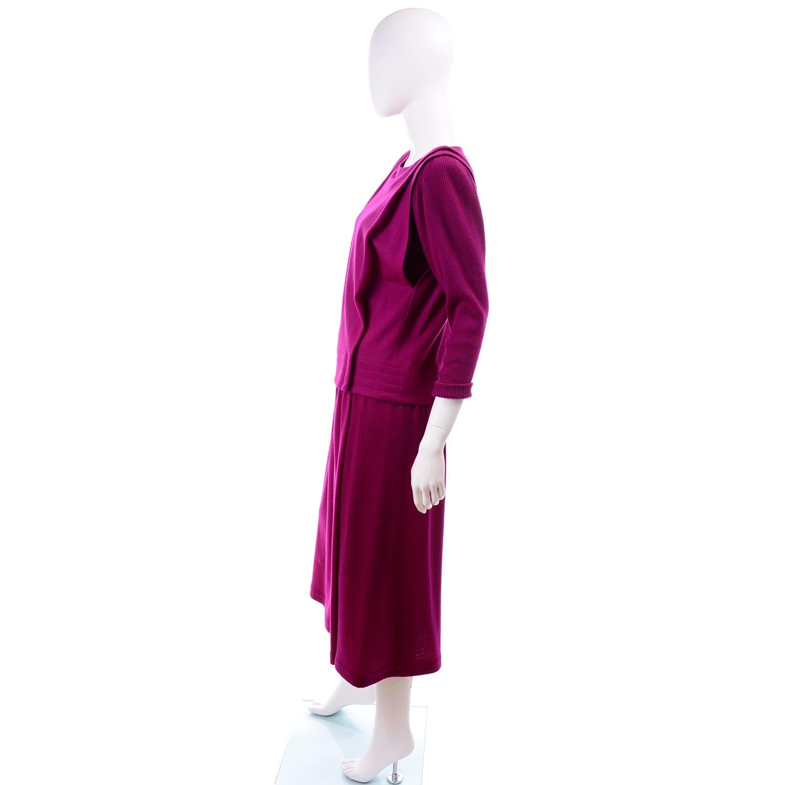 Women's Norma Walters Vintage 1980s Deep Magenta Fuchsia Pink Knit 2 Piece Dress For Sale