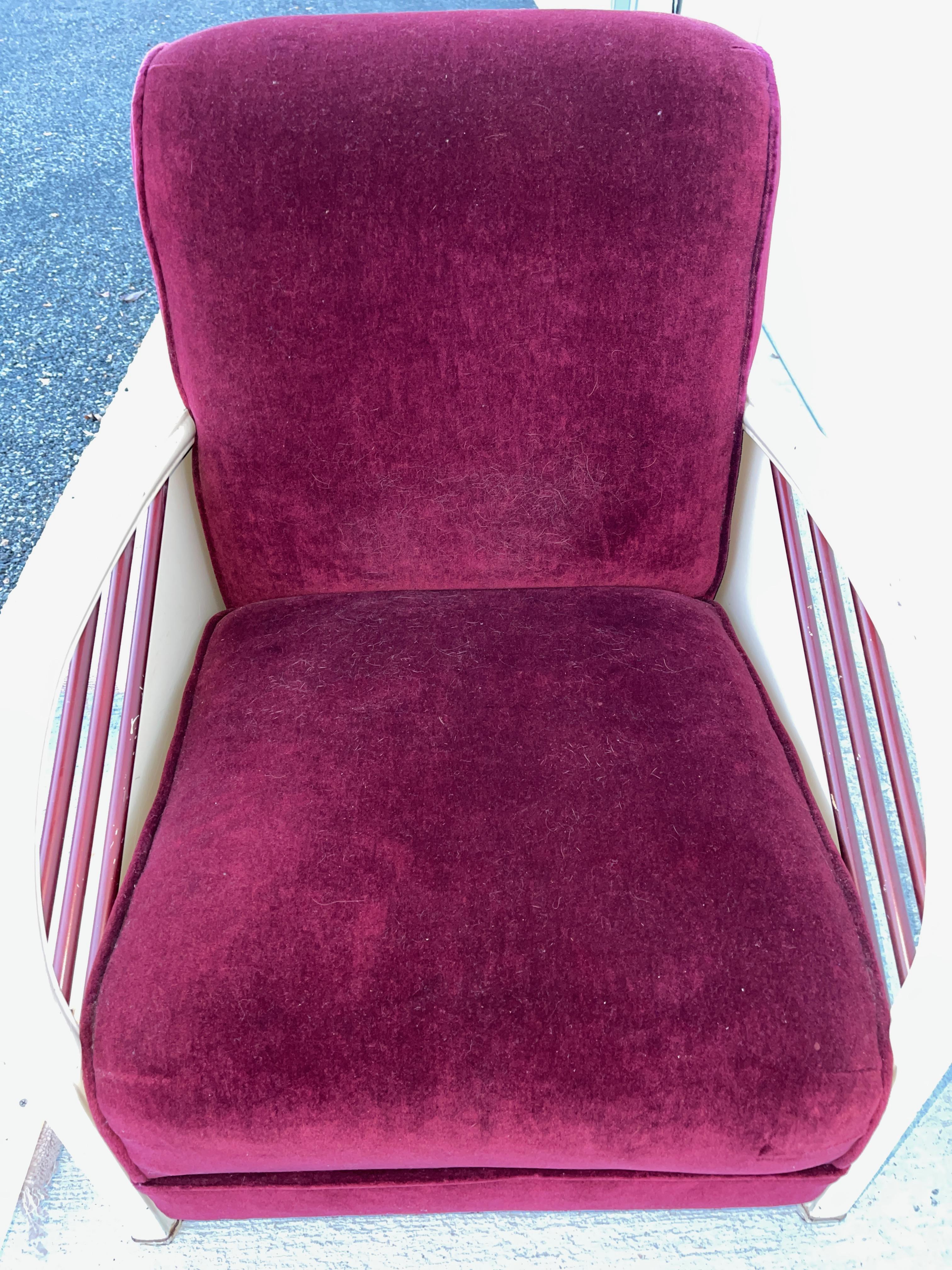 Silla club de hierro esmaltado y mohair atribuida a Norman Bel Geddes en Bueno estado para la venta en Hanover, MA