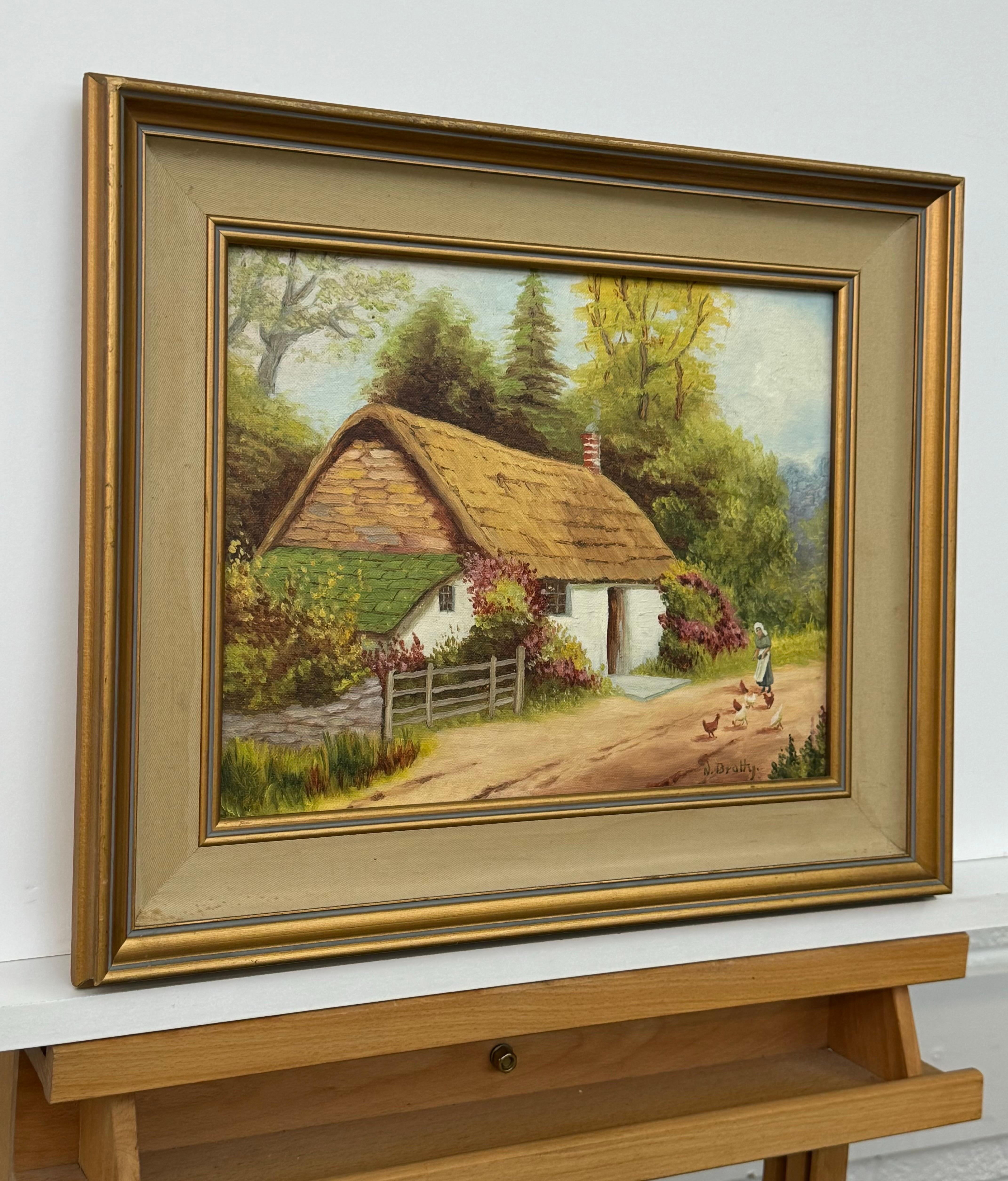 Gîte rural idyllique avec dame nourrissant des poules dans la campagne irlandaise - Painting de Norman Bratty