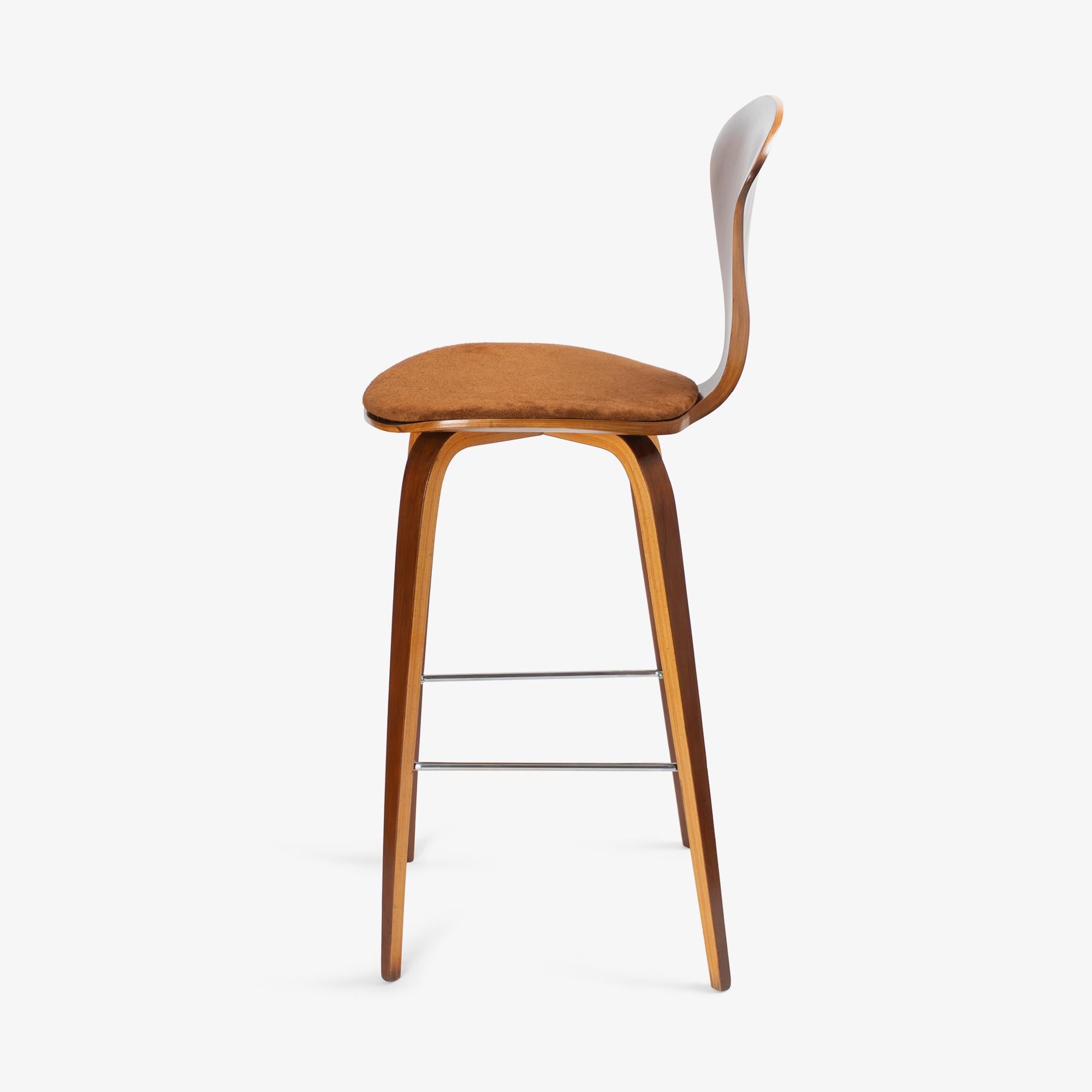 Norman Cherner Barstools in Walnut & Italian Suede, Set of 3 In Good Condition For Sale In Stamford, CT