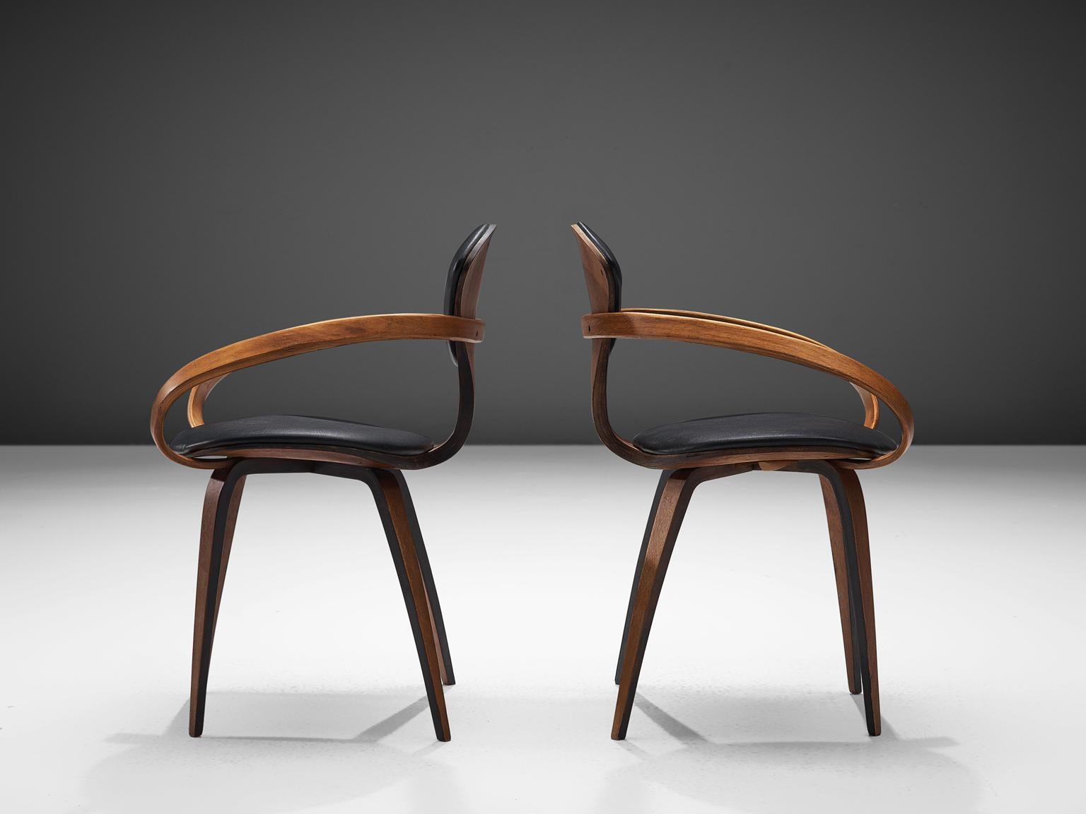 Norman Cherner for Plycraft Four Walnut and Black Leather Dining Chairs In Good Condition In Waalwijk, NL