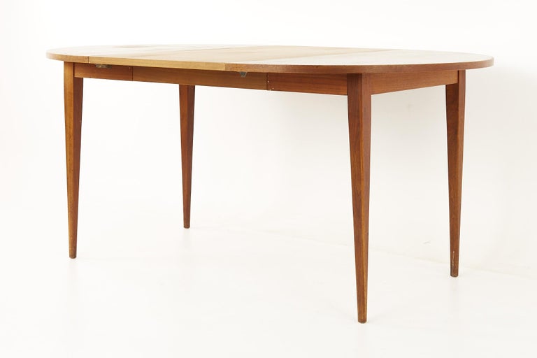 Norman Cherner for Plycraft Mid Century Walnut Round Expanding Dining Table For Sale 2