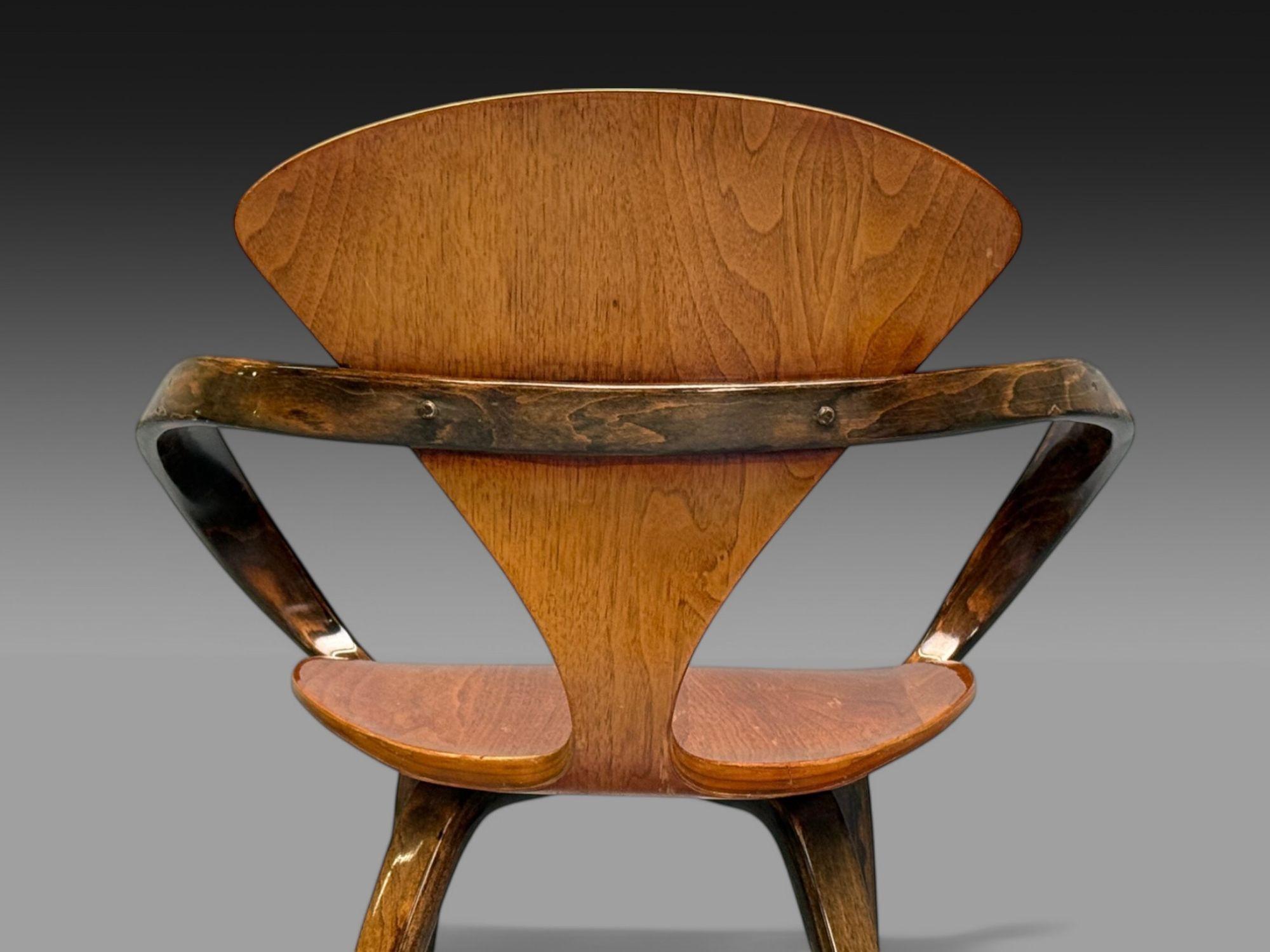 Bentwood Norman Cherner, Plycraft, Mid-Century Modern, Pretzel Dining Chairs, USA, 1960s For Sale